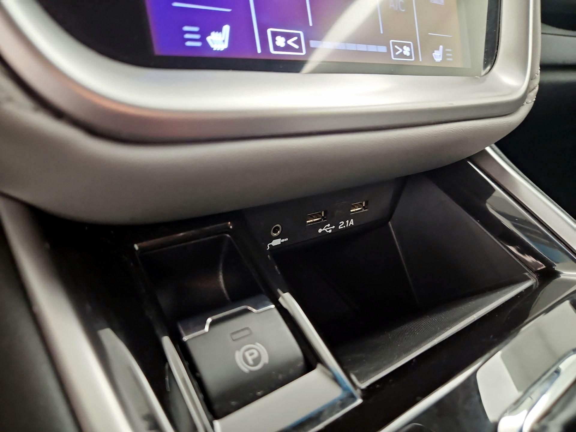 Thumbnail: 2022 Subaru Outback - 18