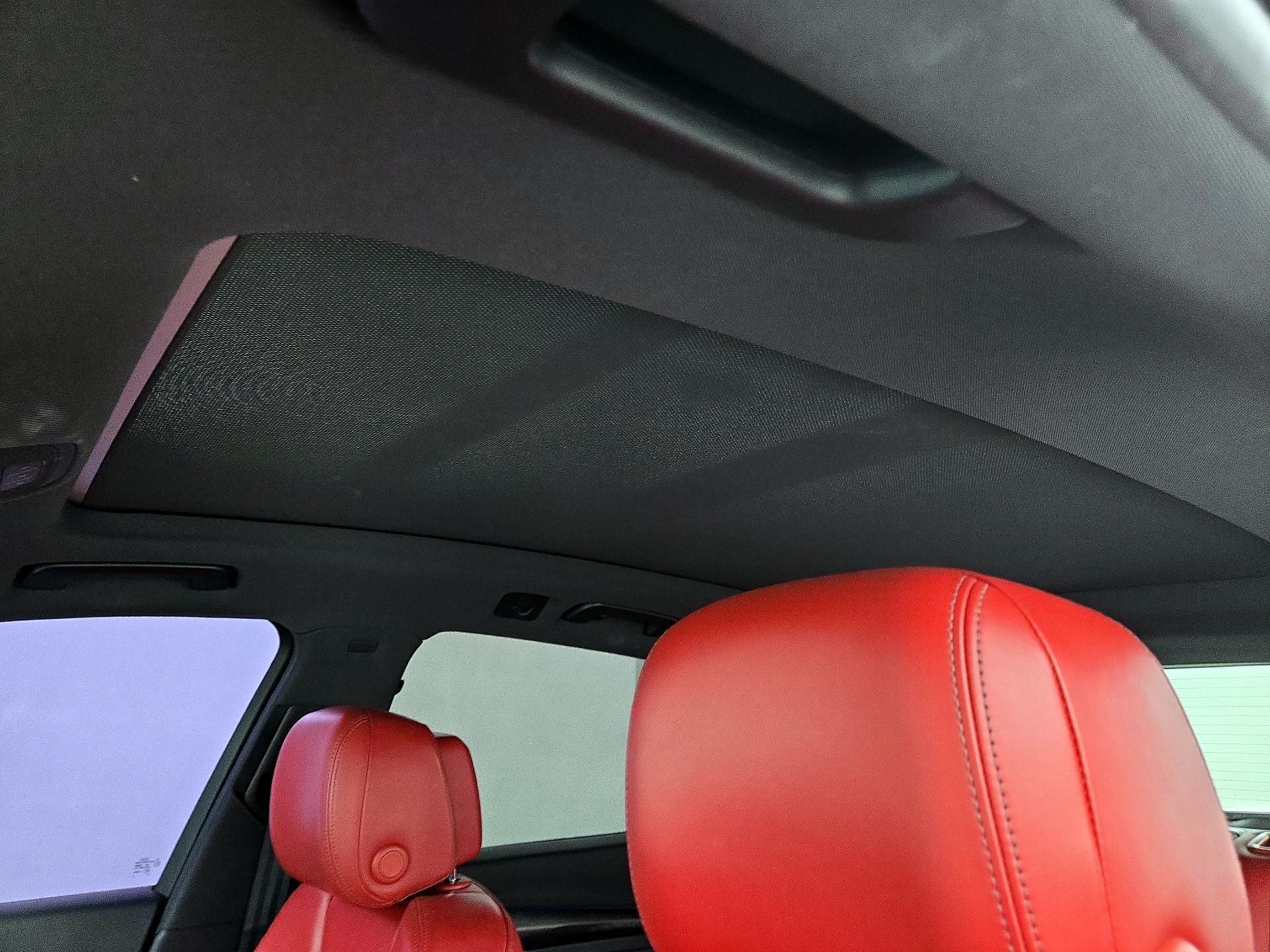 Thumbnail: 2020 Audi SQ5 - 20