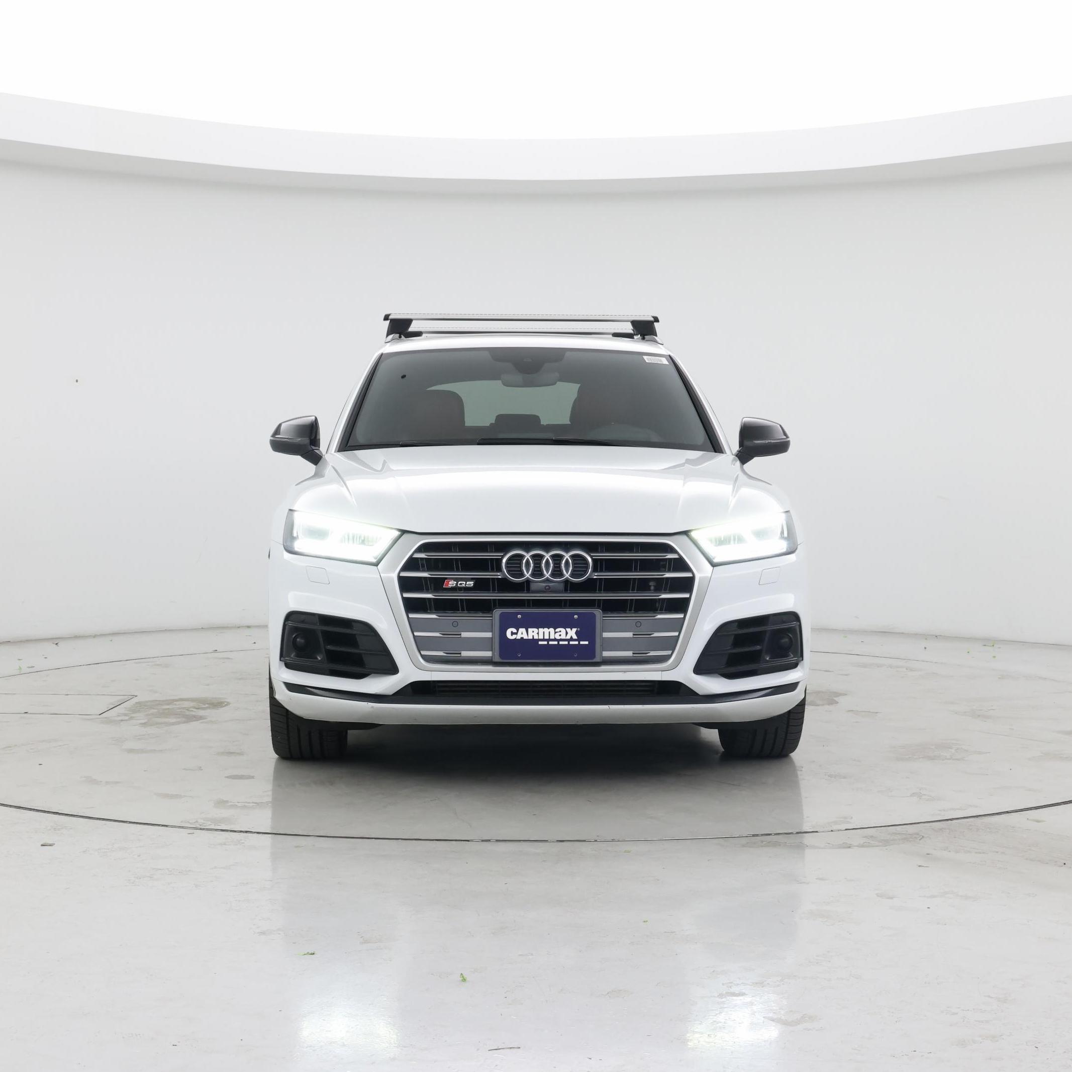 Thumbnail: 2020 Audi SQ5 - 5
