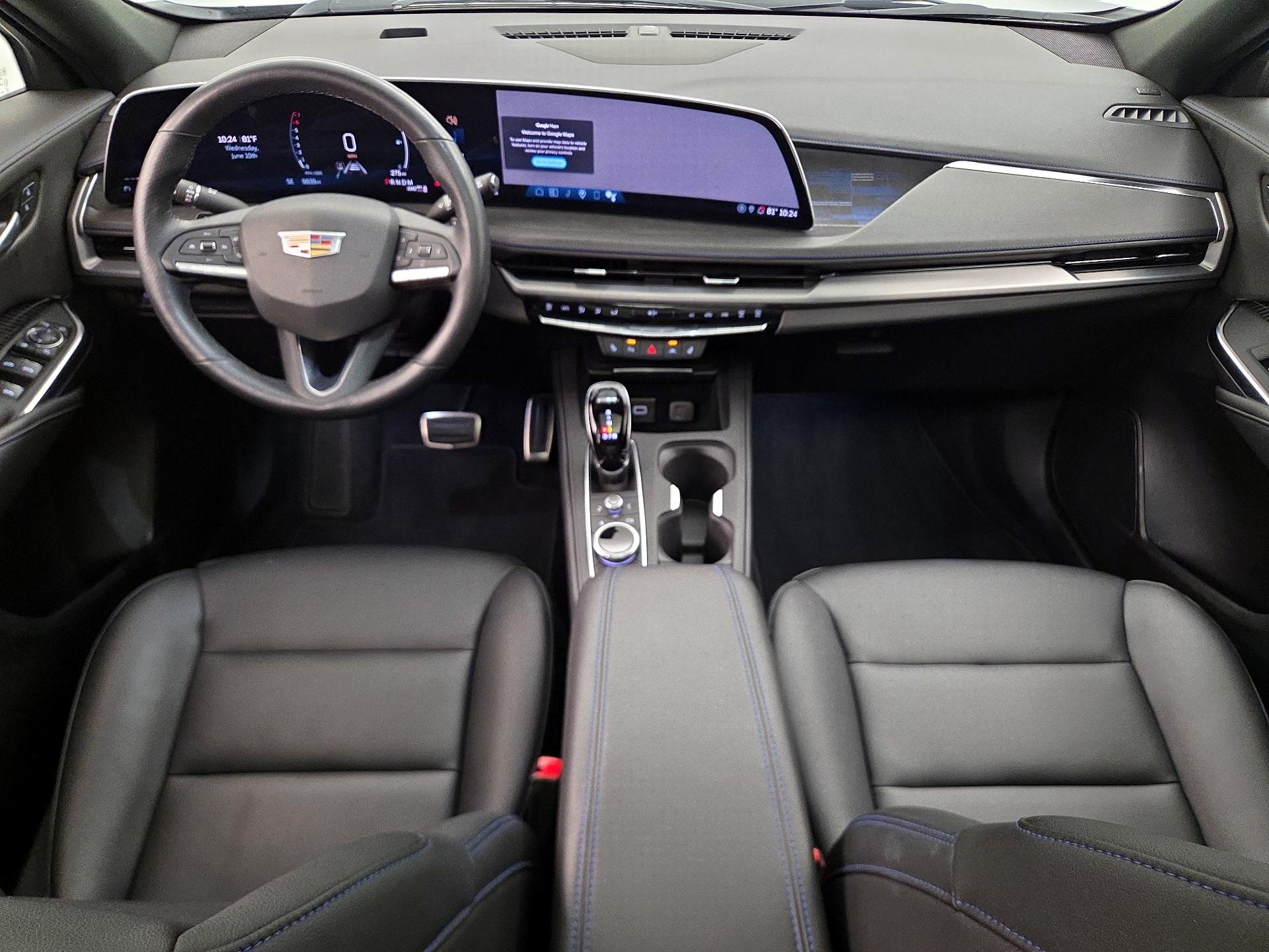 Thumbnail: 2024 Cadillac XT4 - 9