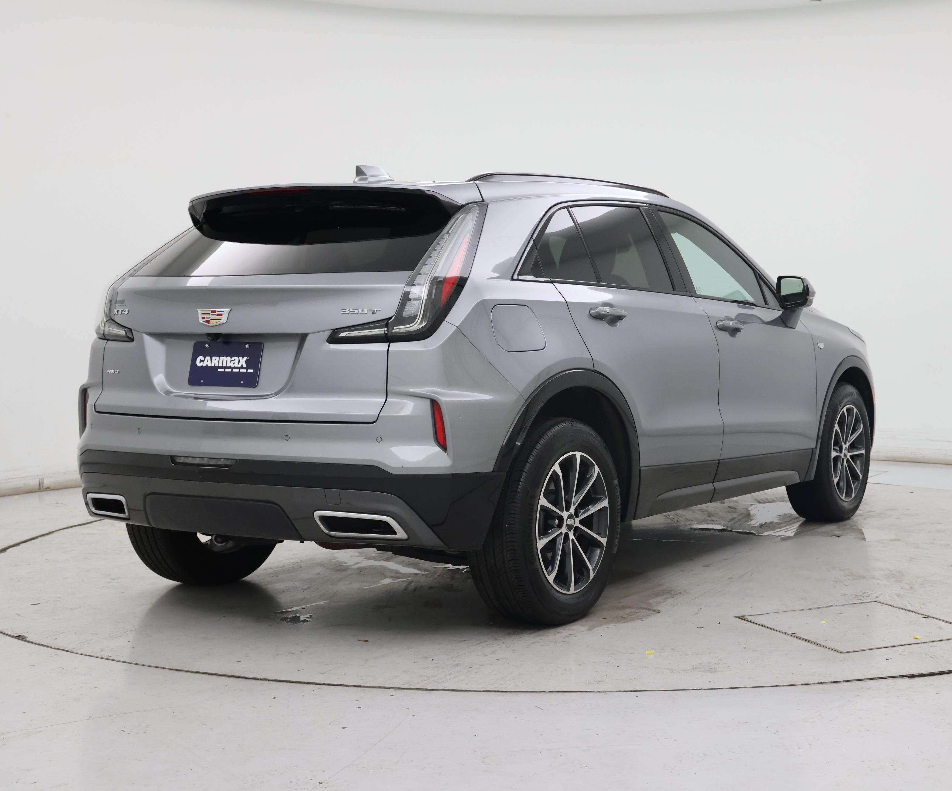 Thumbnail: 2024 Cadillac XT4 - 8