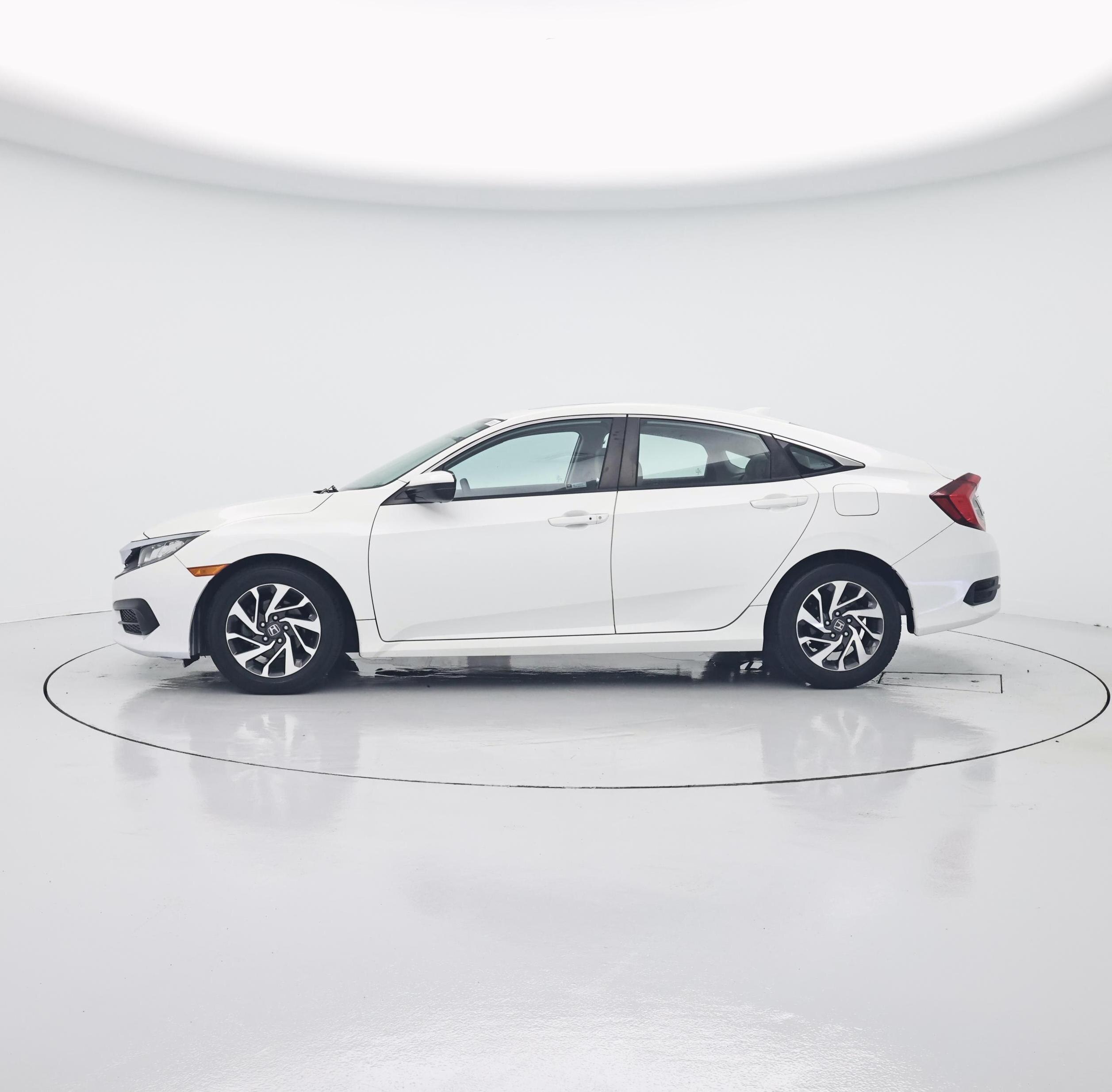 Thumbnail: 2018 Honda Civic - 3