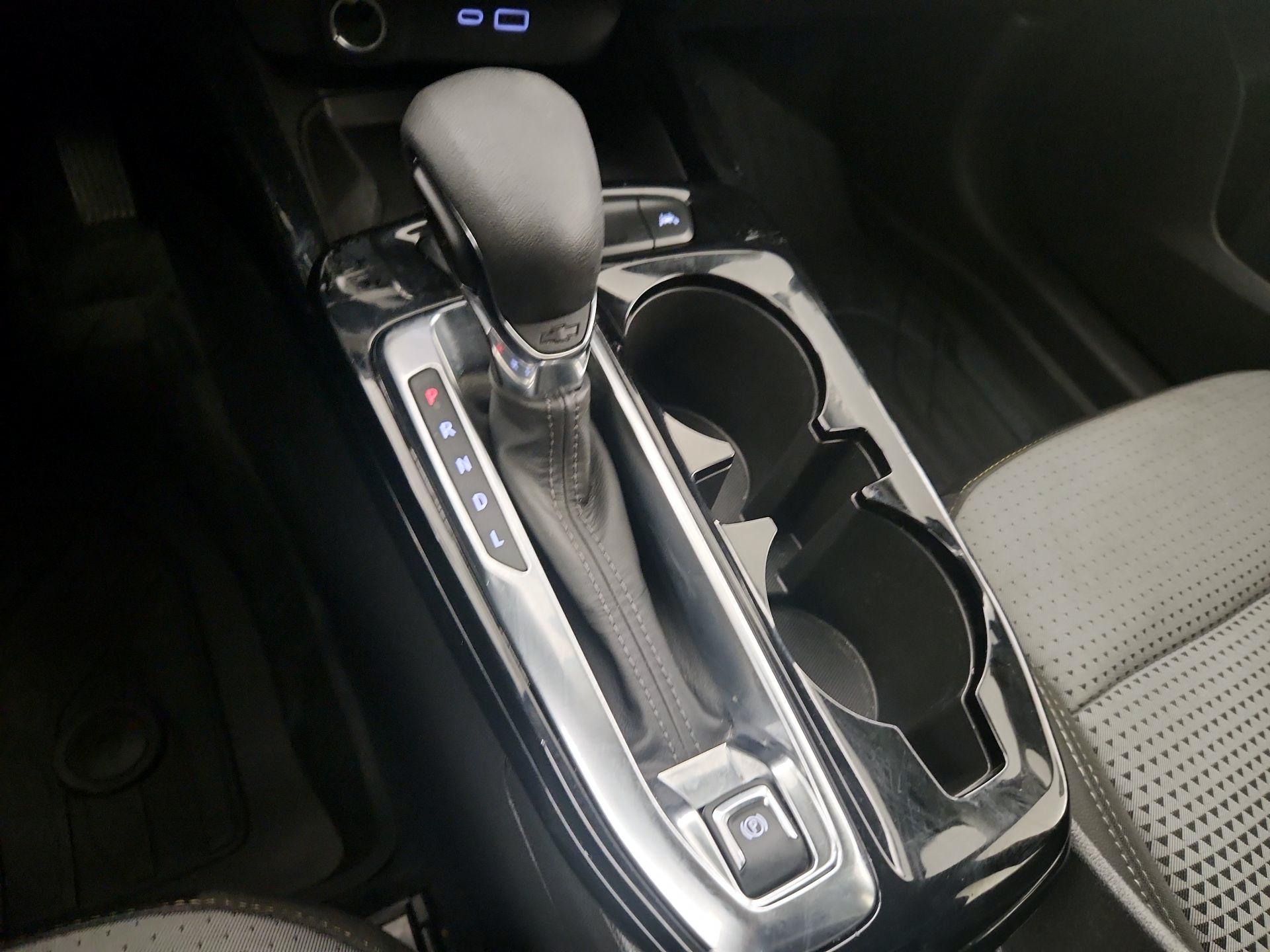 Thumbnail: 2024 Chevrolet Trax - 17