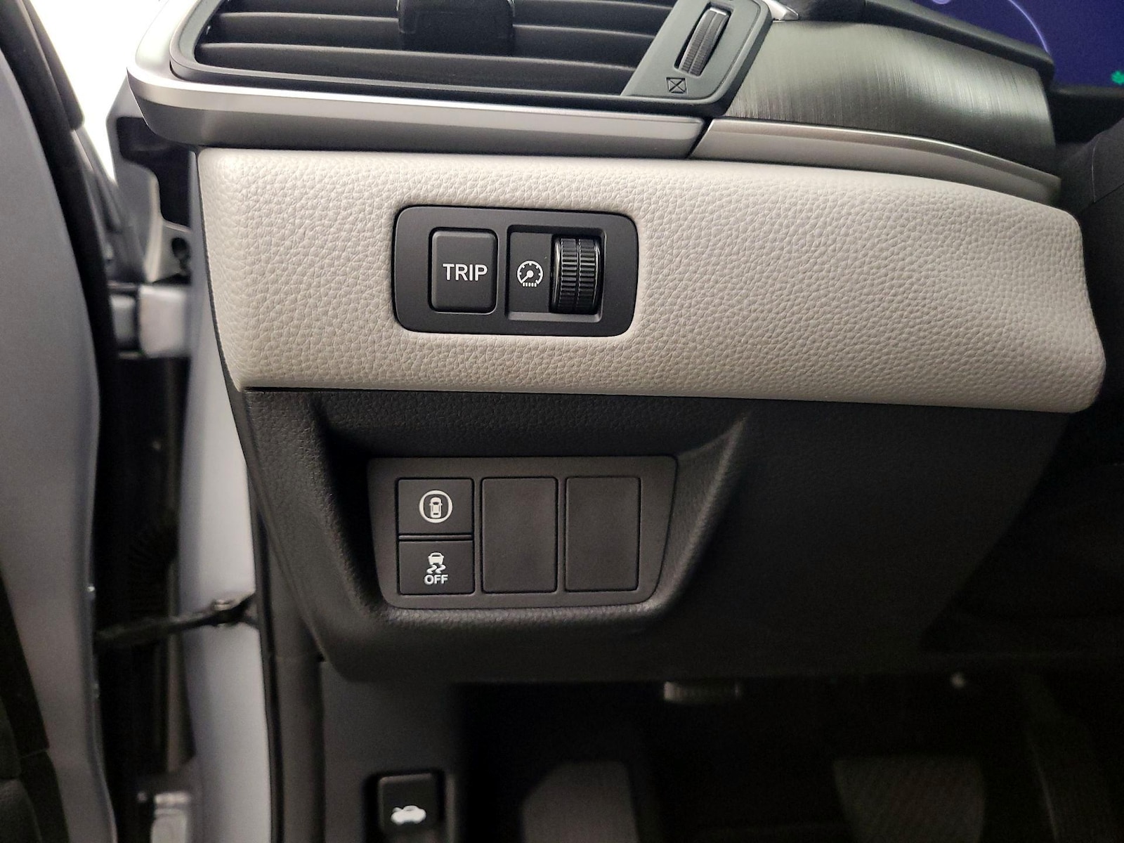 2019 Honda Accord LX - Photo 14