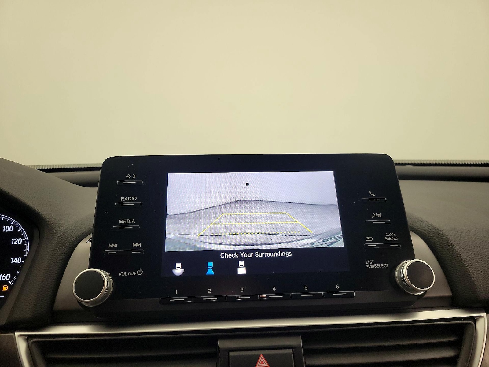 2019 Honda Accord LX - Photo 15