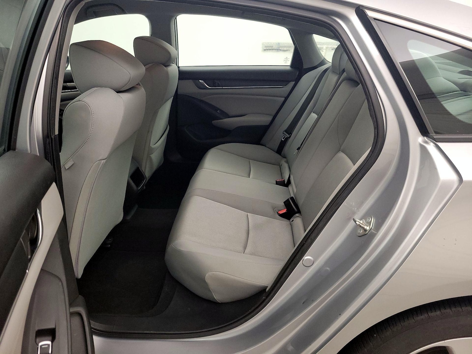 2019 Honda Accord LX - Photo 20