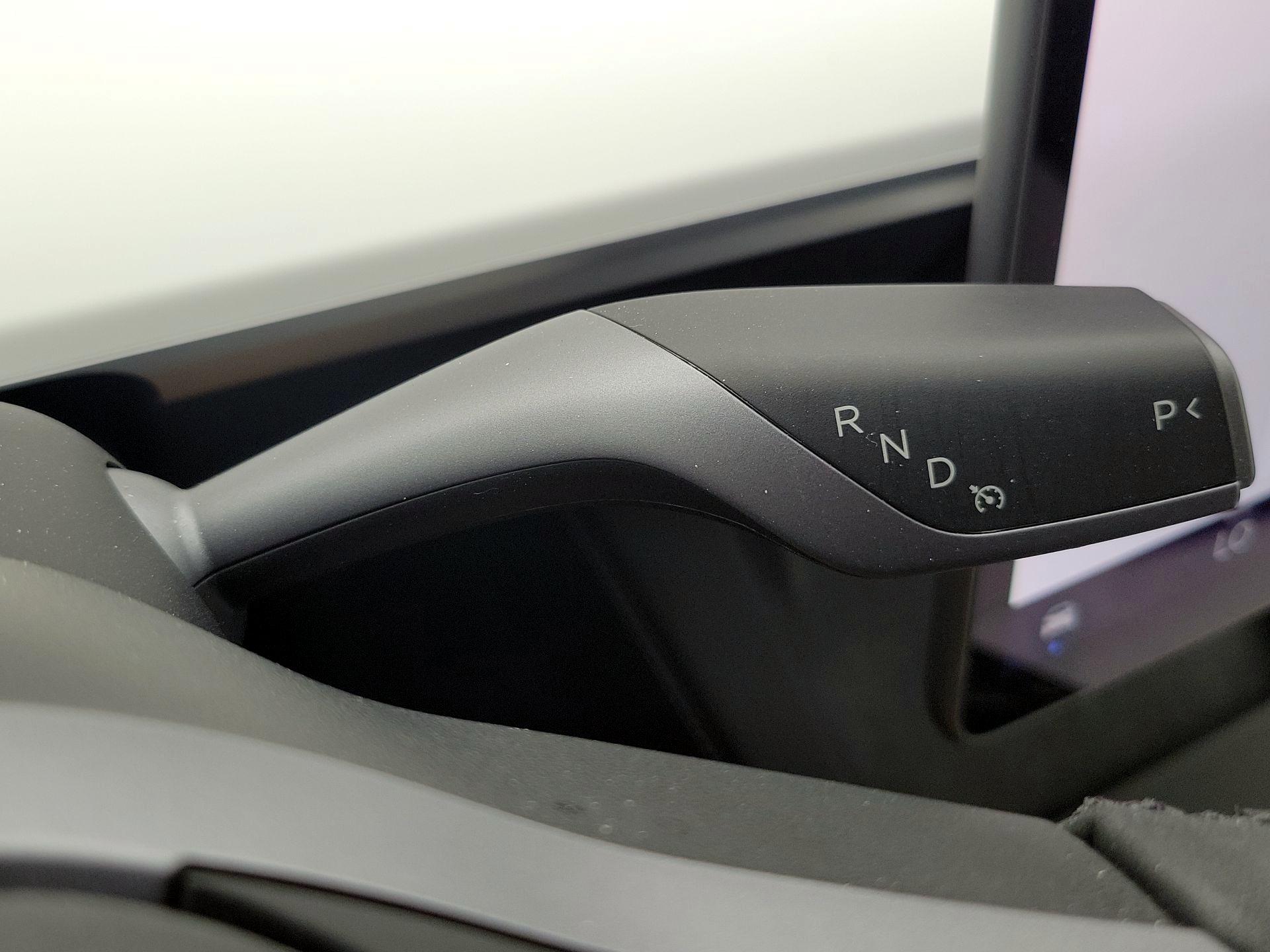 Thumbnail: 2023 Tesla Model Y - 17