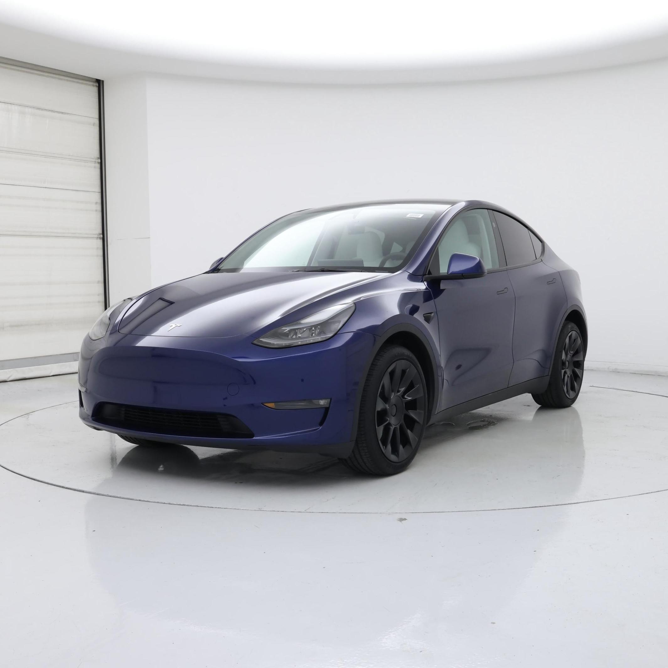 Thumbnail: 2023 Tesla Model Y - 4