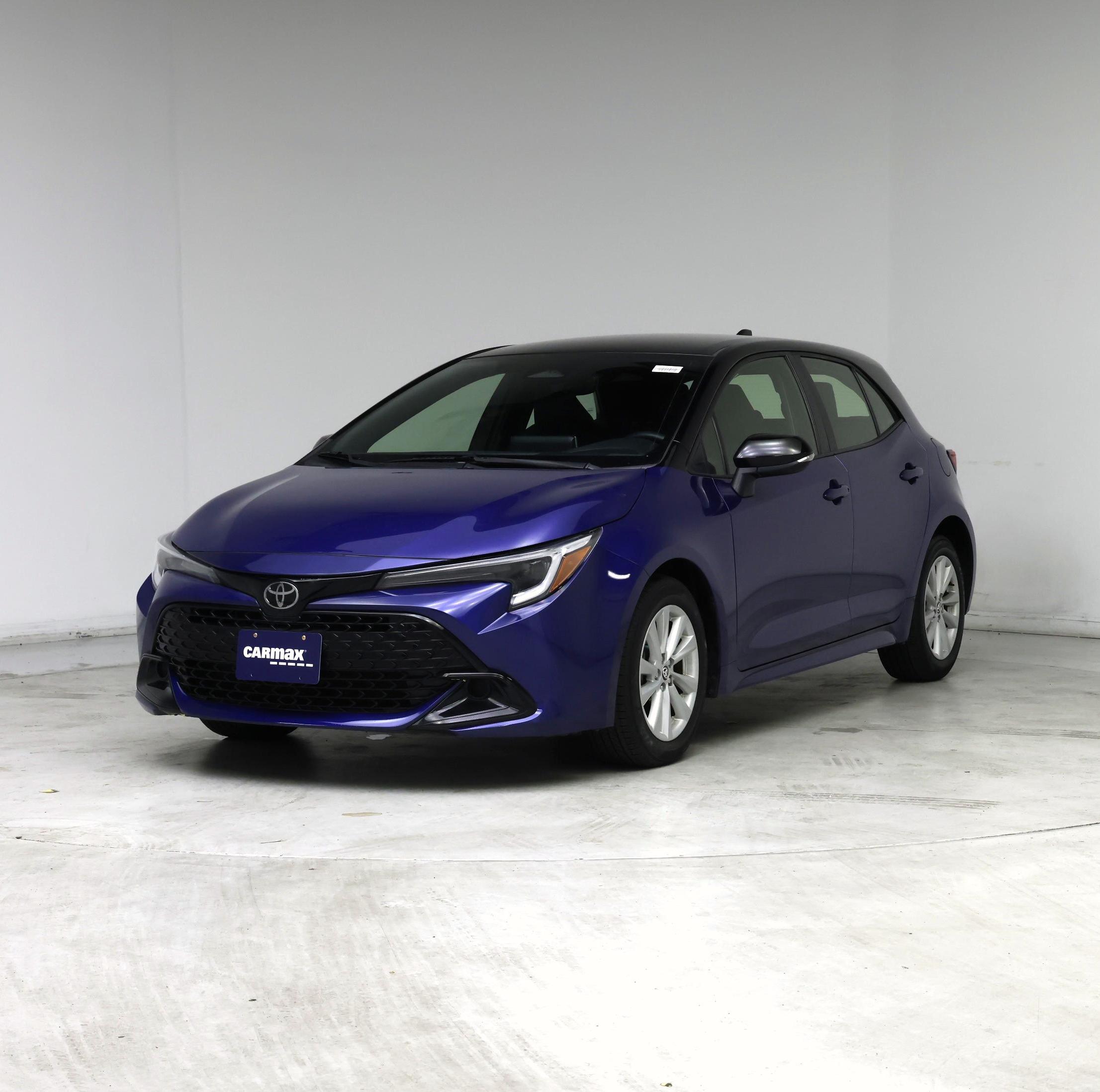 Thumbnail: 2023 Toyota Corolla - 4