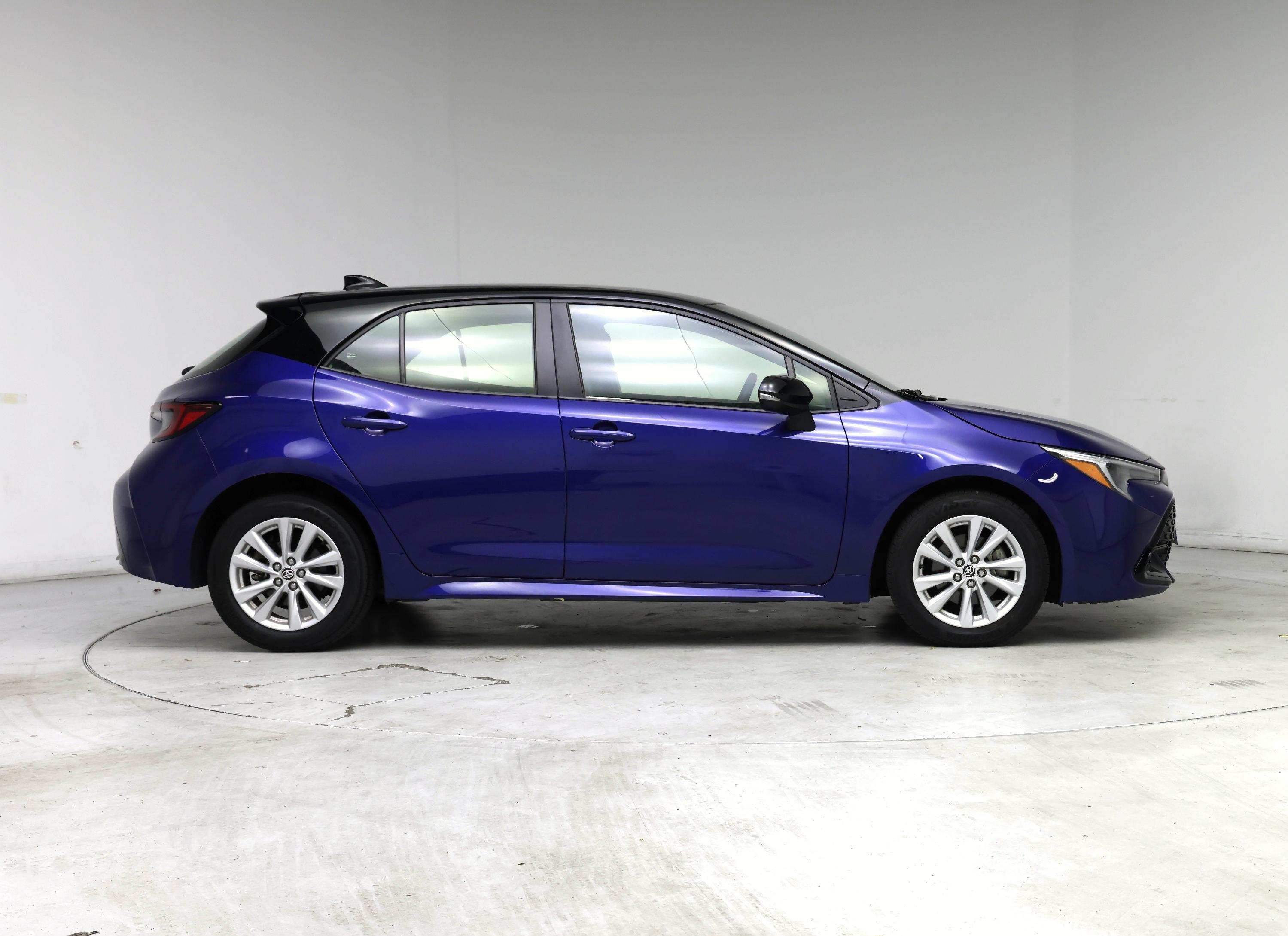Thumbnail: 2023 Toyota Corolla - 7