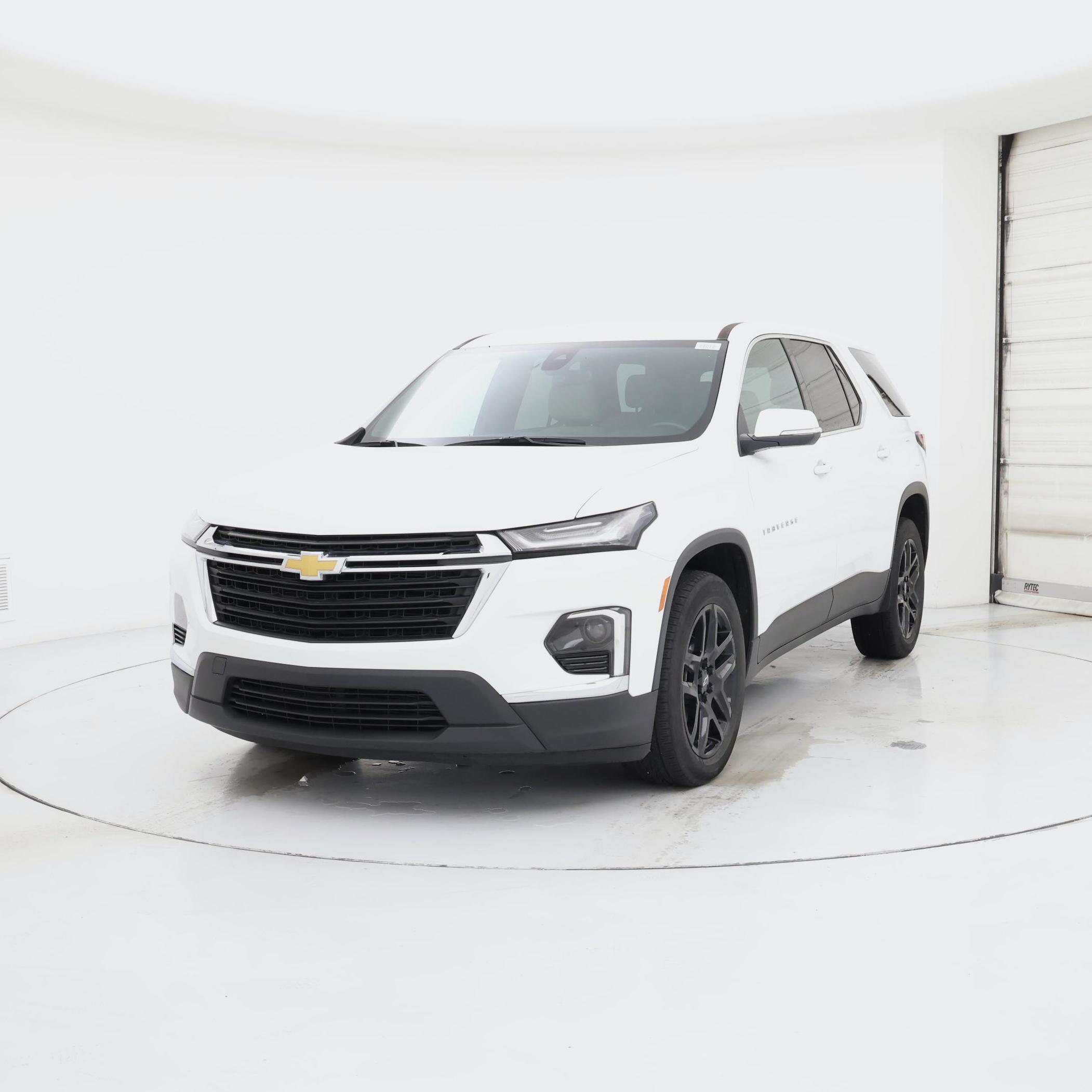 Thumbnail: 2023 Chevrolet Traverse - 4