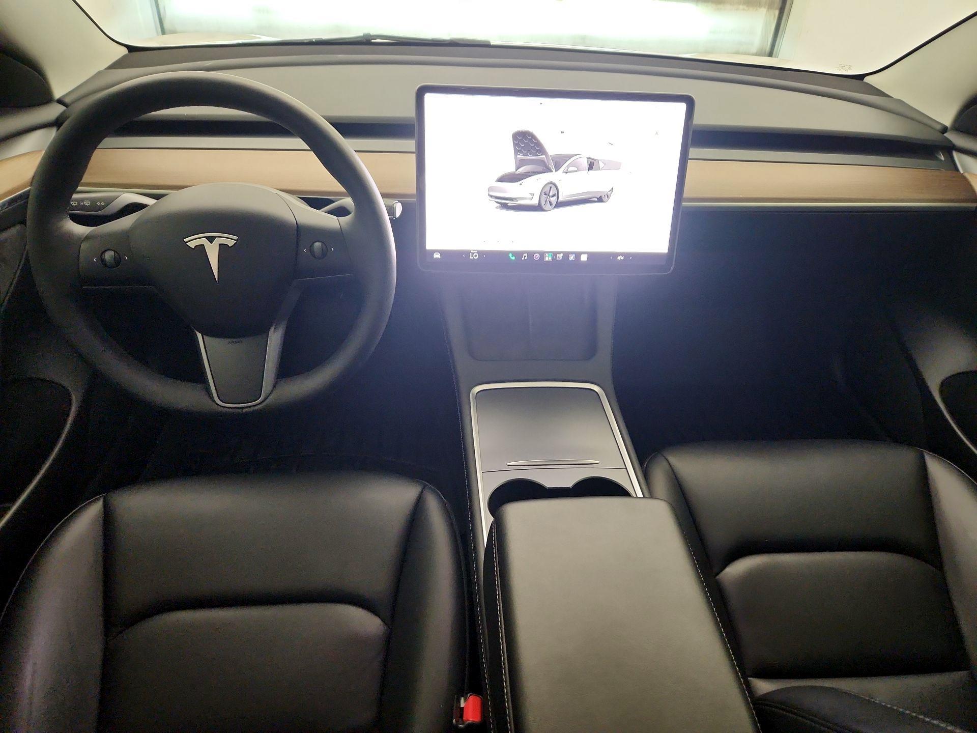 Thumbnail: 2023 Tesla Model 3 - 9