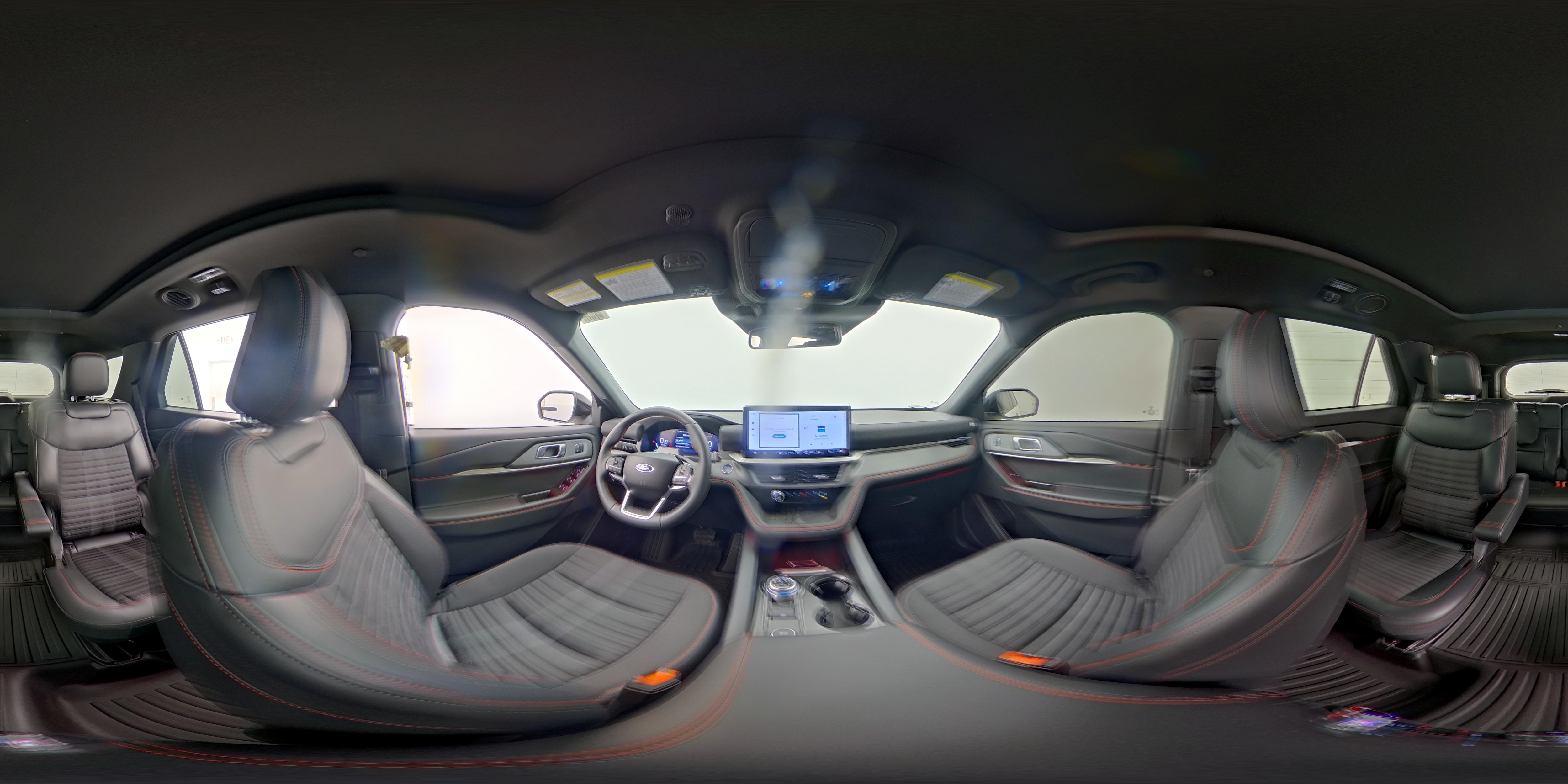 2025 Ford Explorer ST-LINE - Photo 28