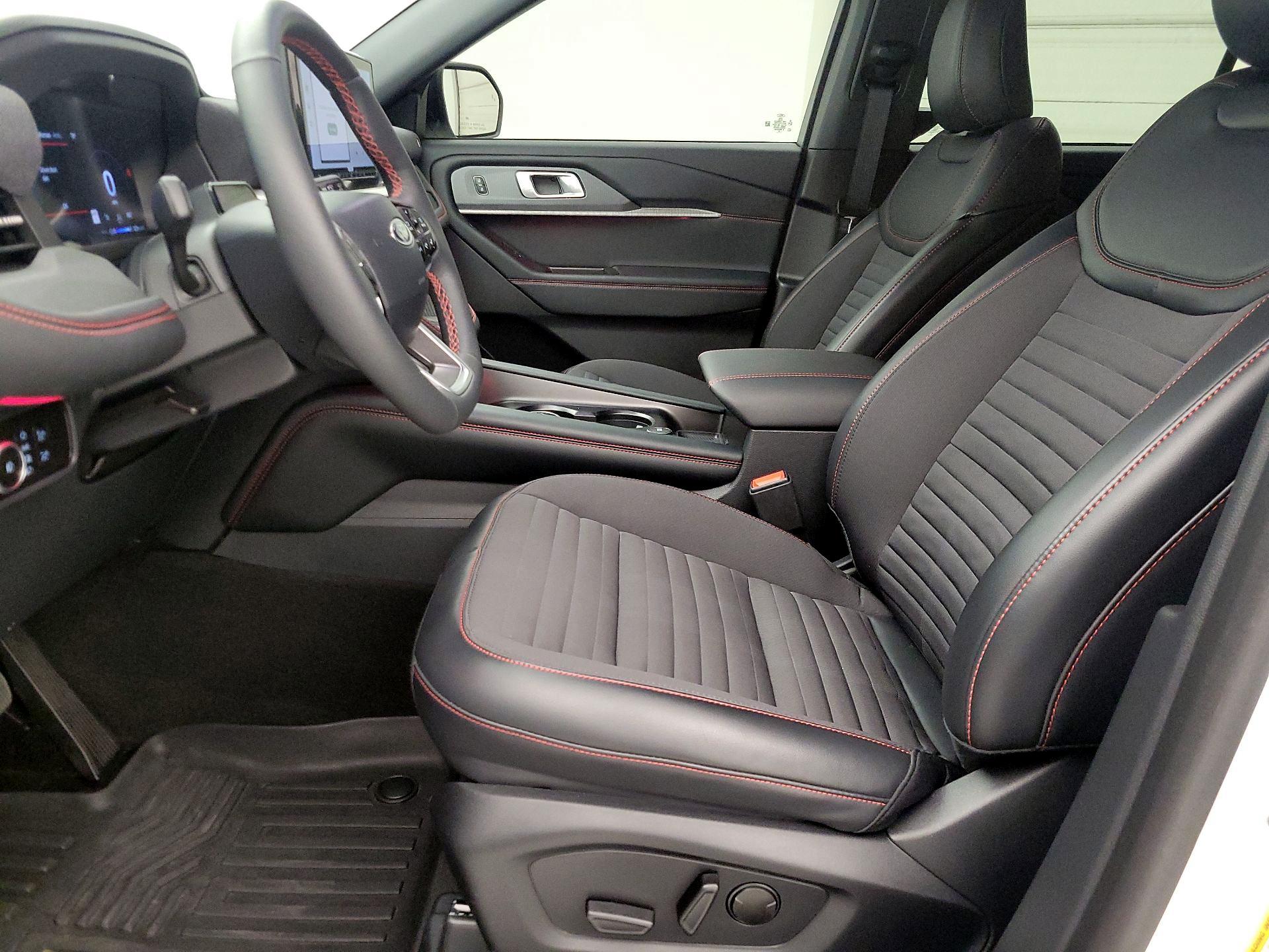 Thumbnail: 2025 Ford Explorer - 11