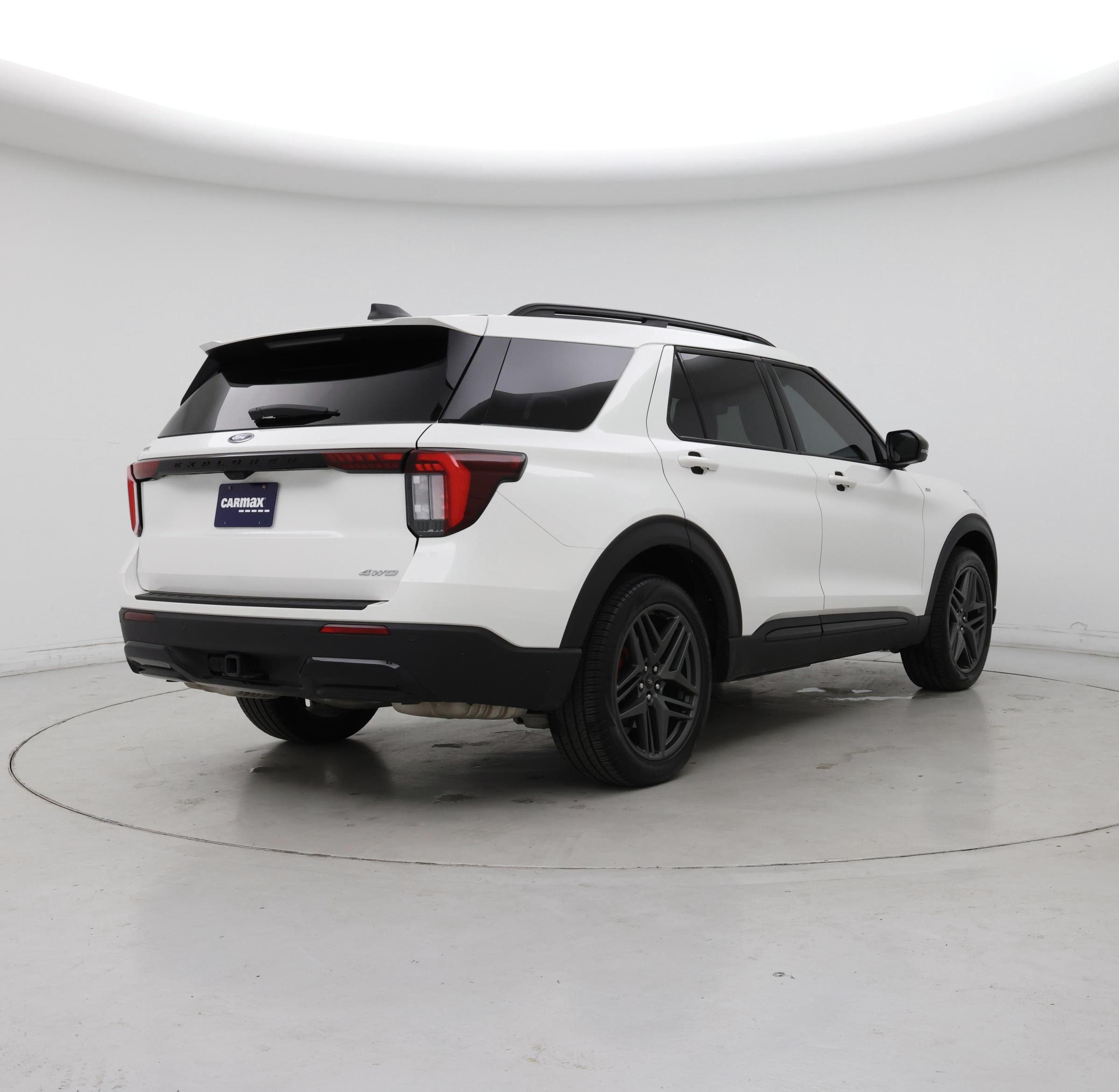 Thumbnail: 2025 Ford Explorer - 8