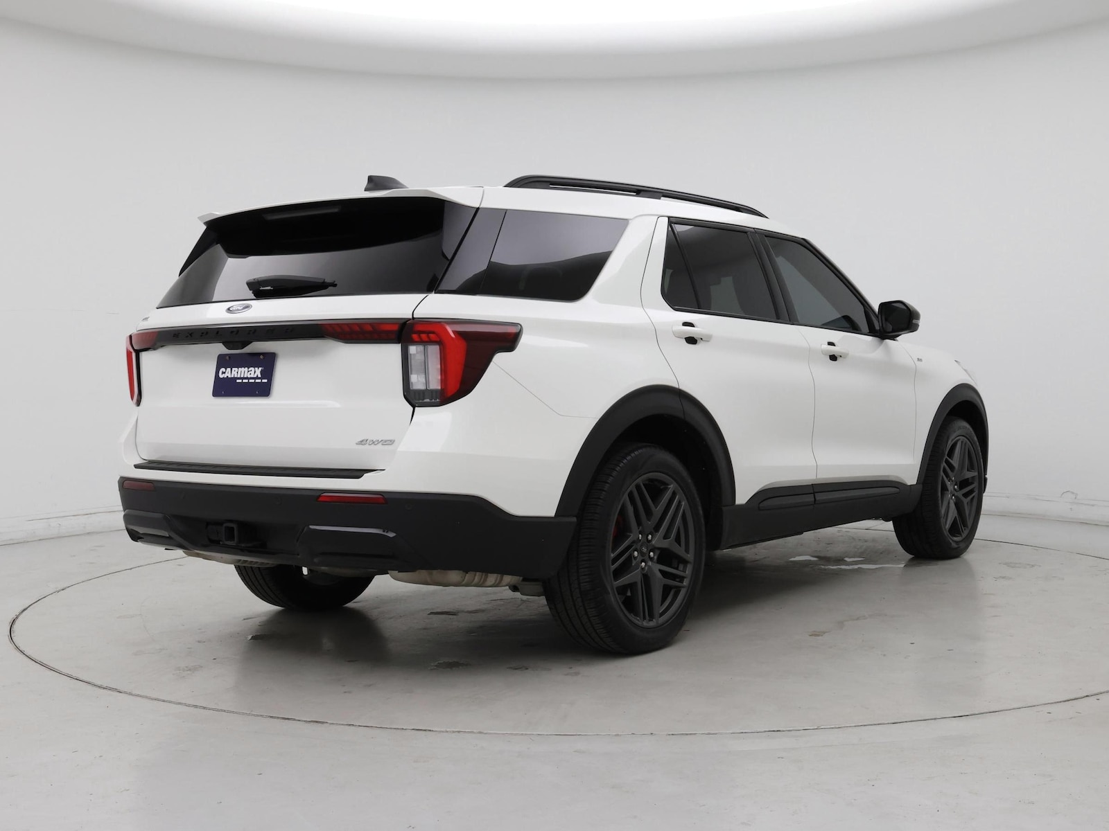 2025 Ford Explorer ST-LINE - Photo 9