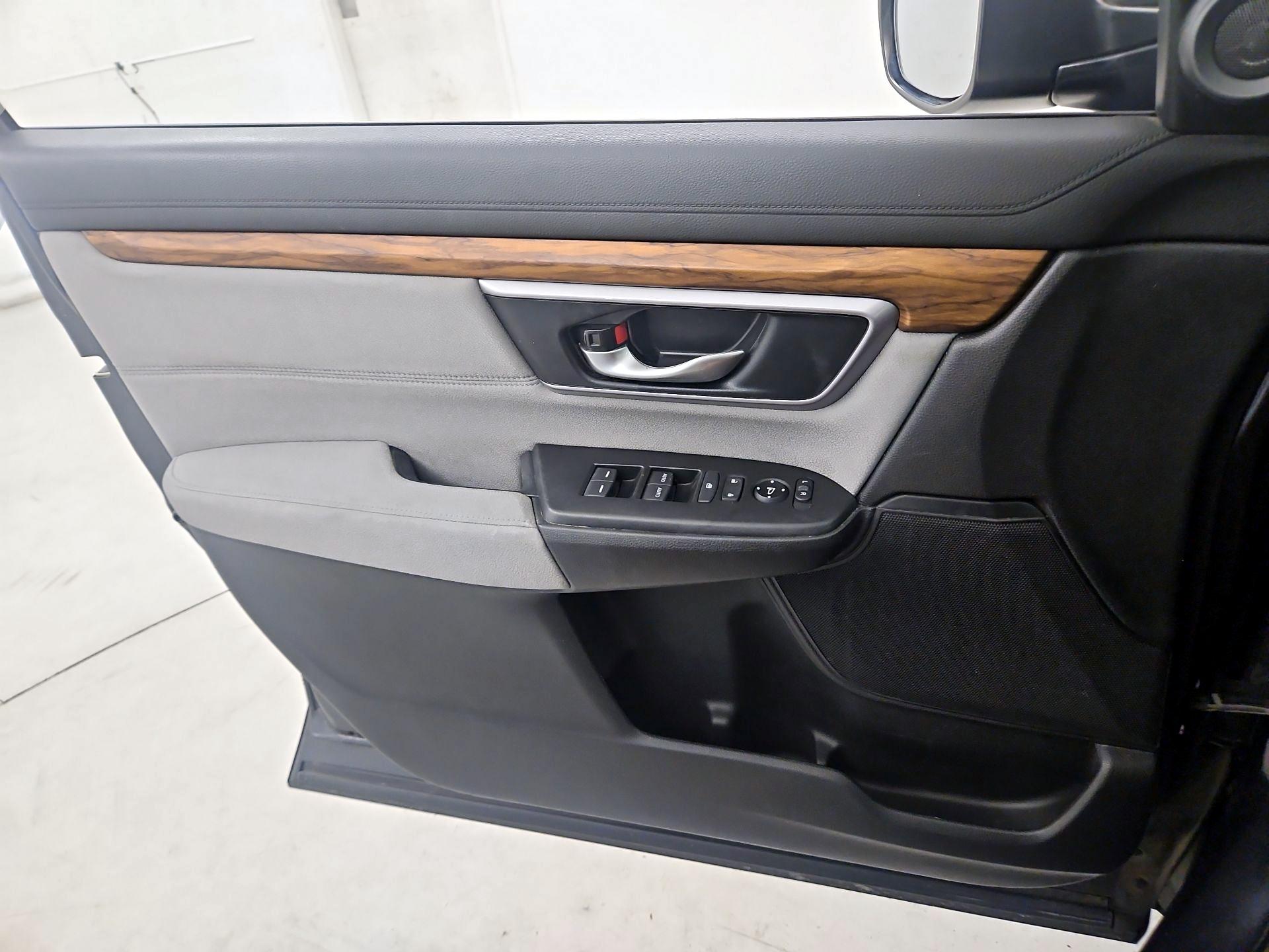 Thumbnail: 2018 Honda CR-V - 12