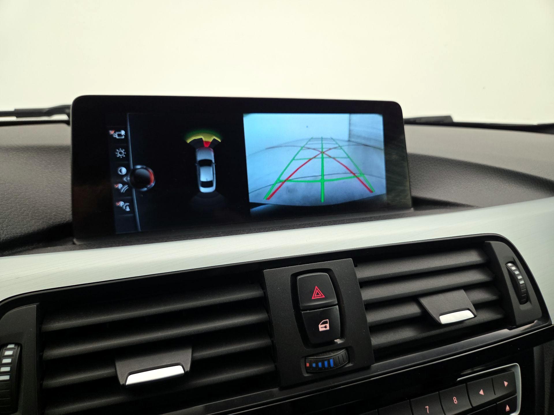 Thumbnail: 2017 BMW 4 Series - 15