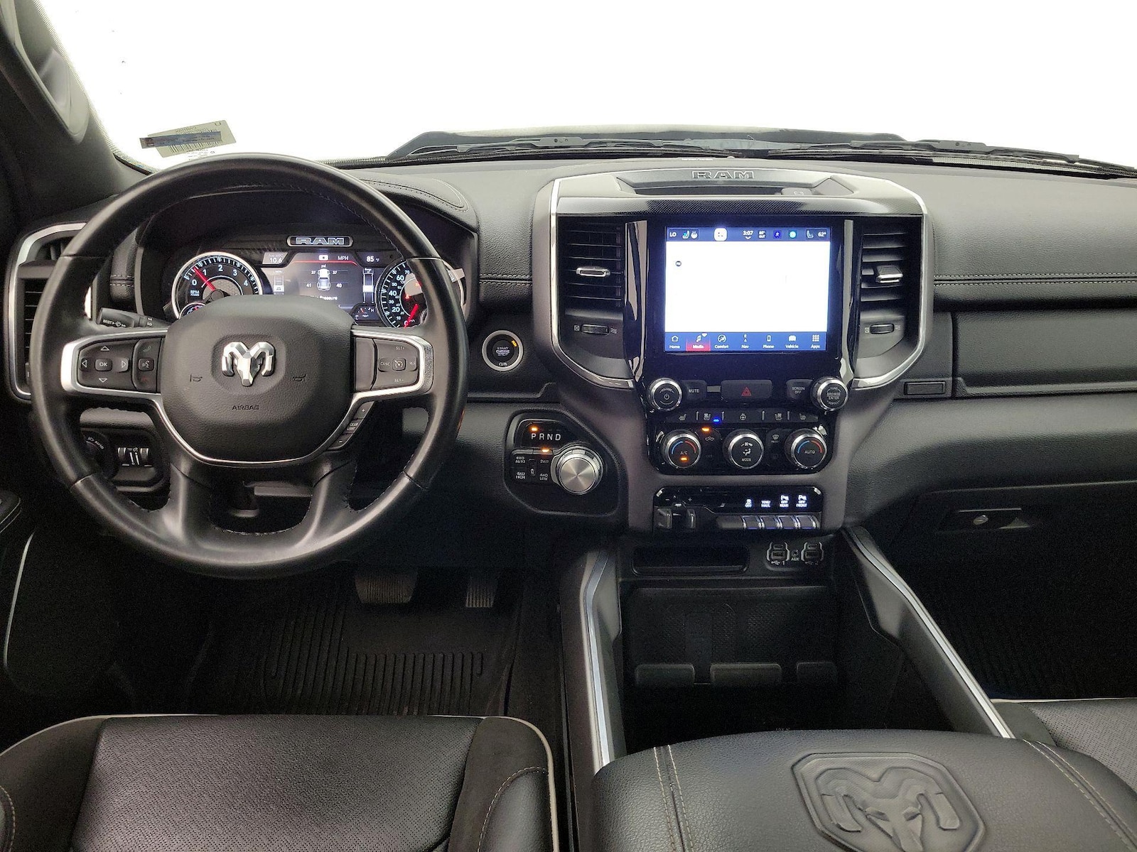 Apple CarPlay® & Android Auto™