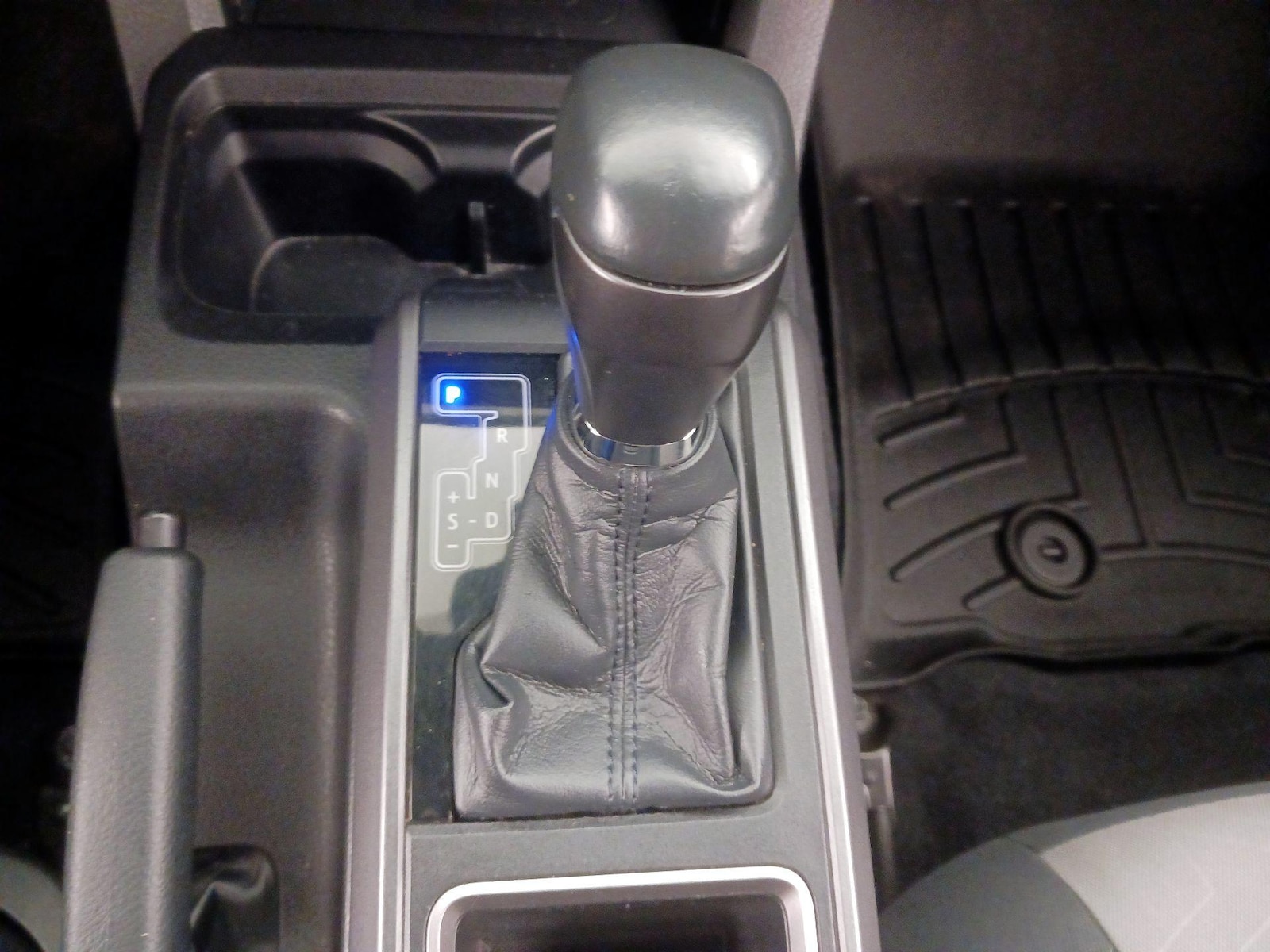2023 Toyota Tacoma SR5 - Photo 18