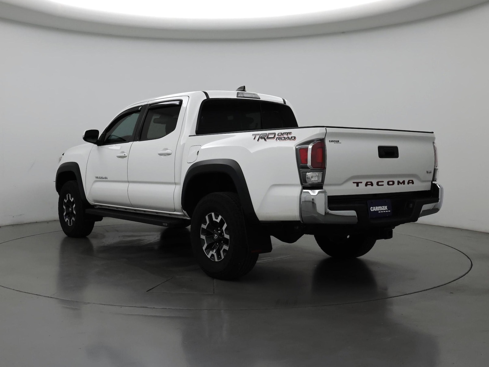 2023 Toyota Tacoma SR5 - Photo 3