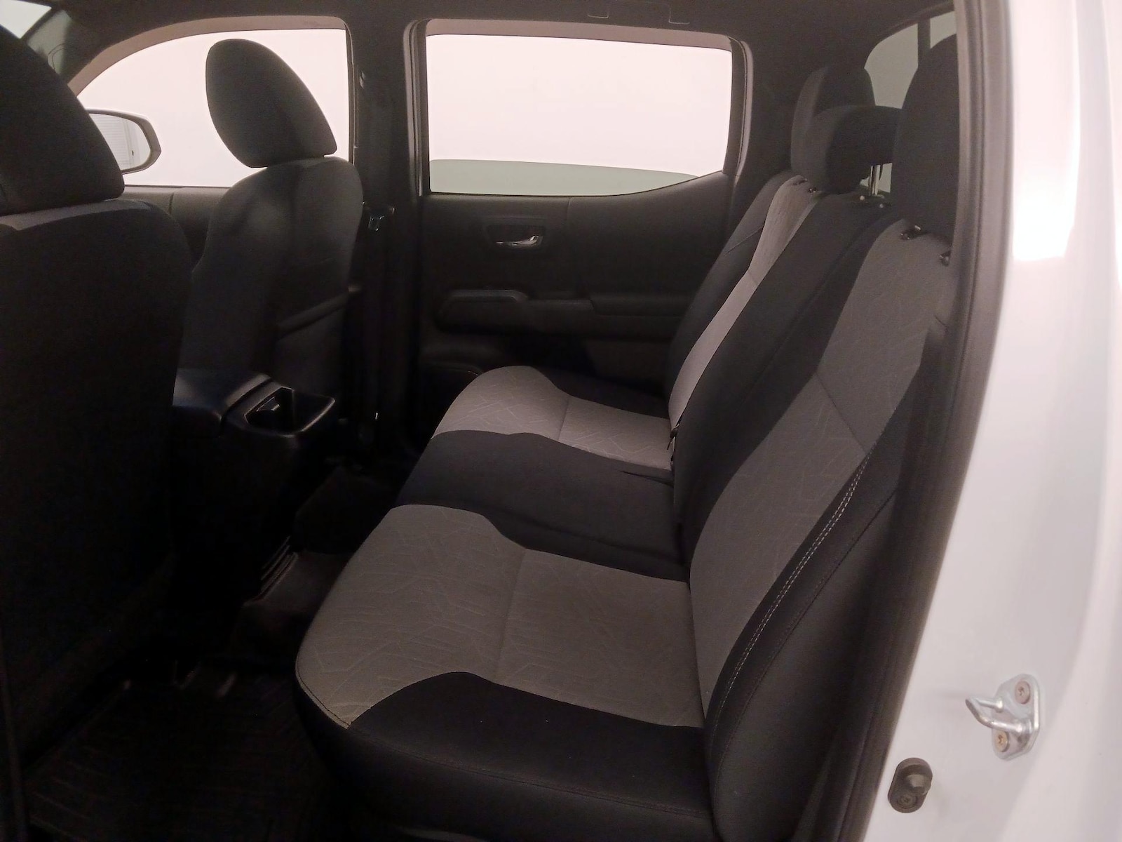 2023 Toyota Tacoma SR5 - Photo 20