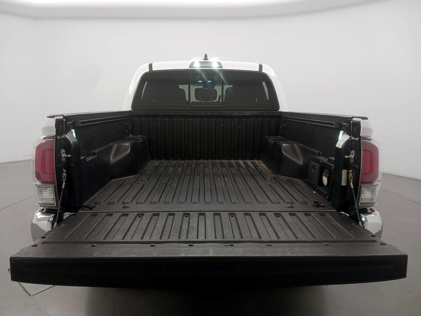 2023 Toyota Tacoma SR5 - Photo 21