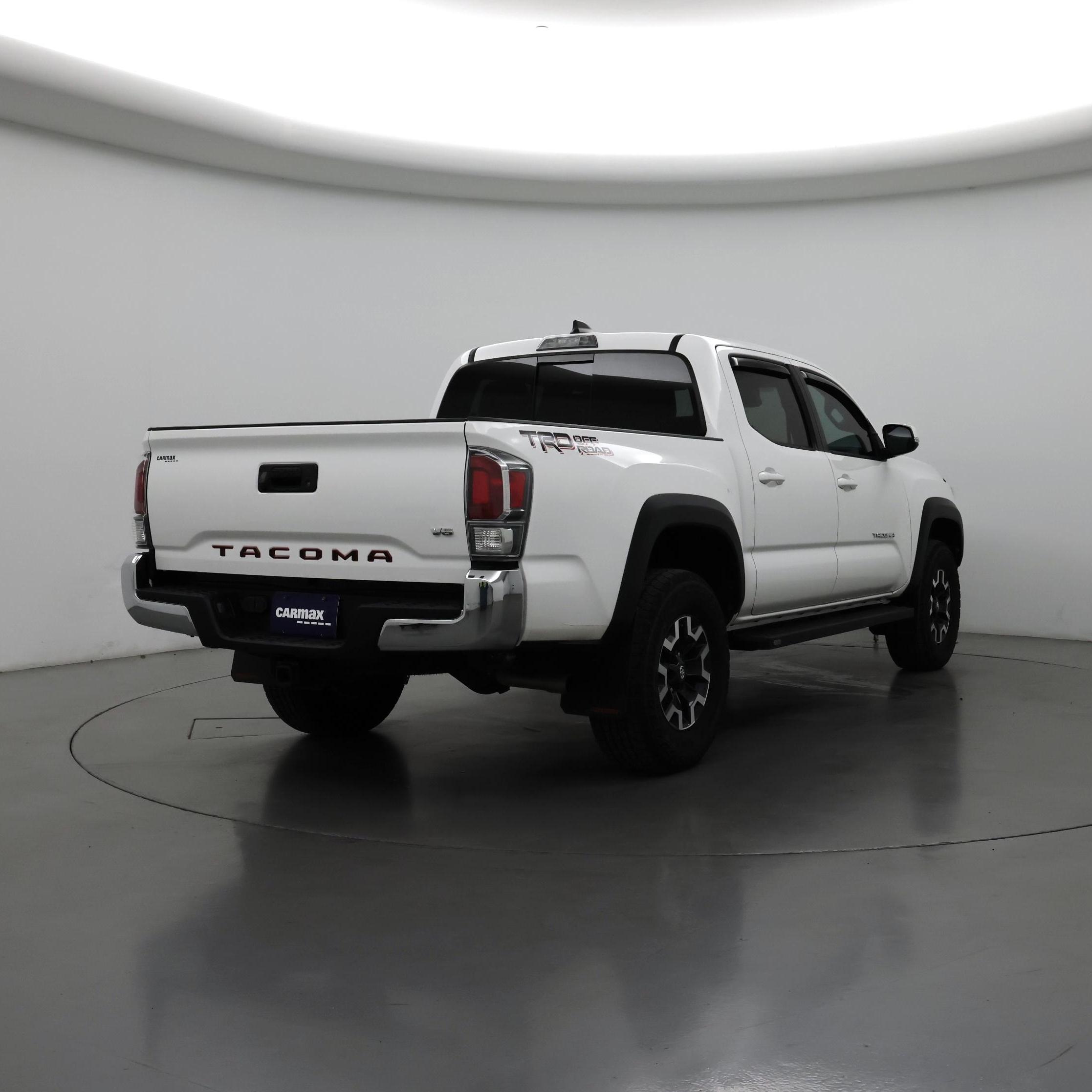 Thumbnail: 2023 Toyota Tacoma - 8