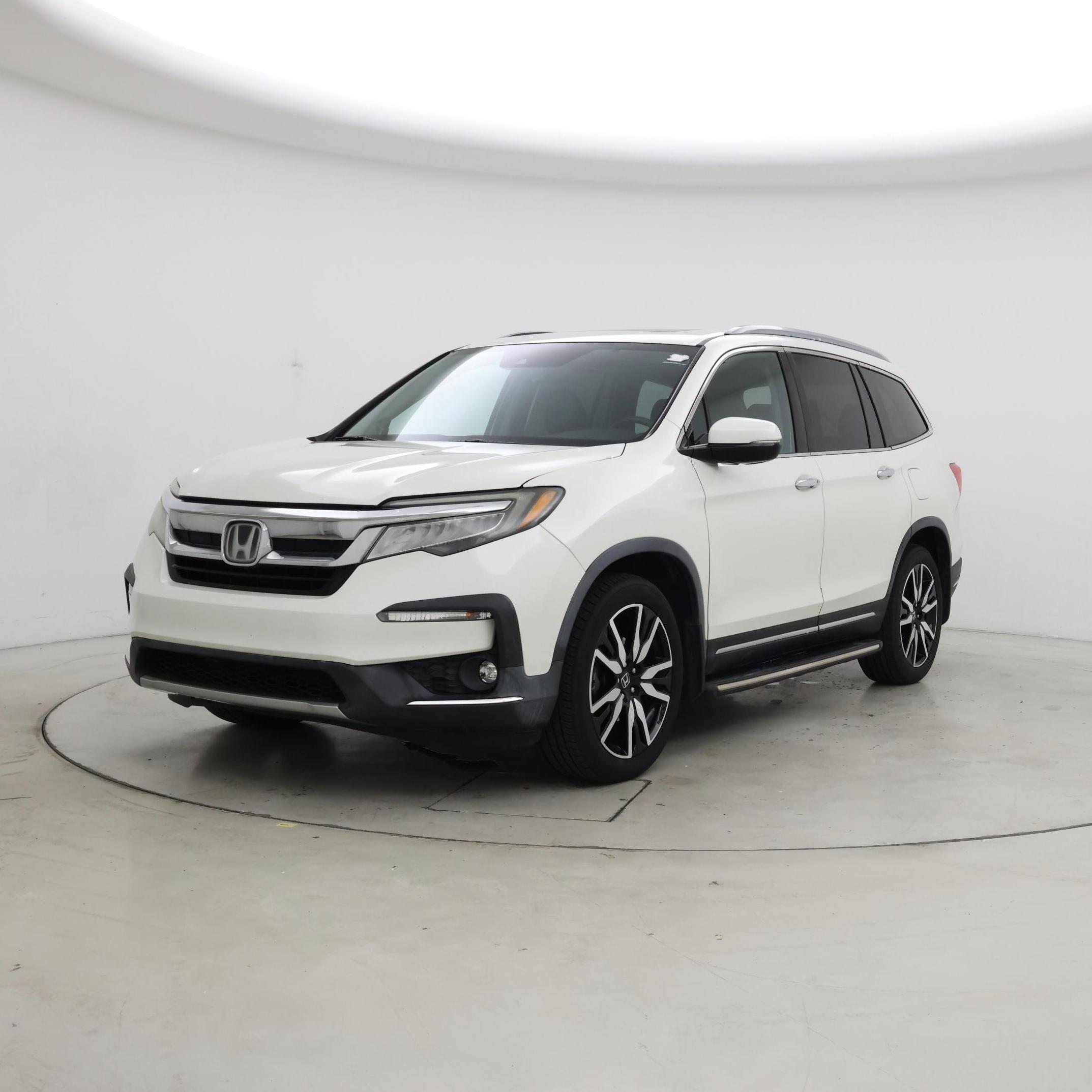 Thumbnail: 2019 Honda Pilot - 4