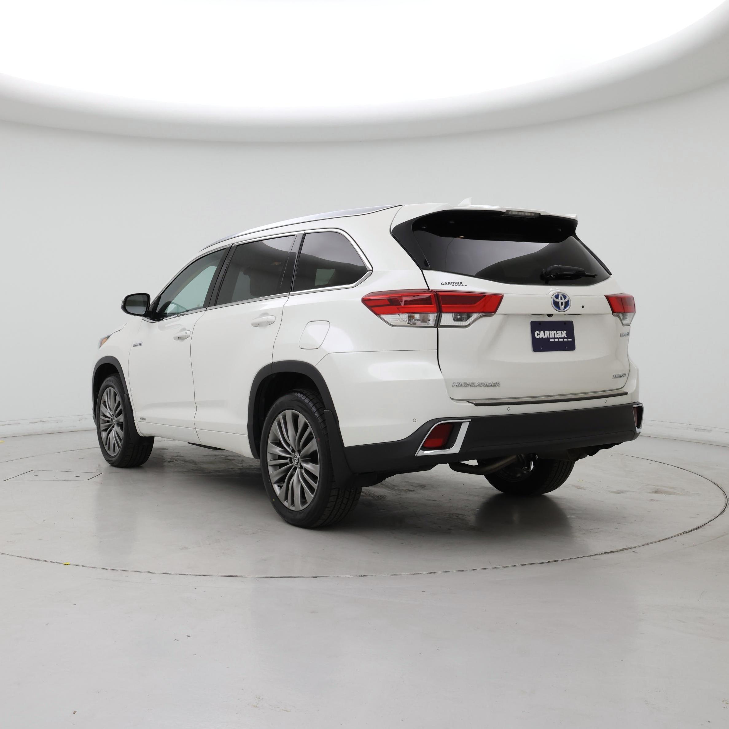 Thumbnail: 2018 Toyota Highlander - 2