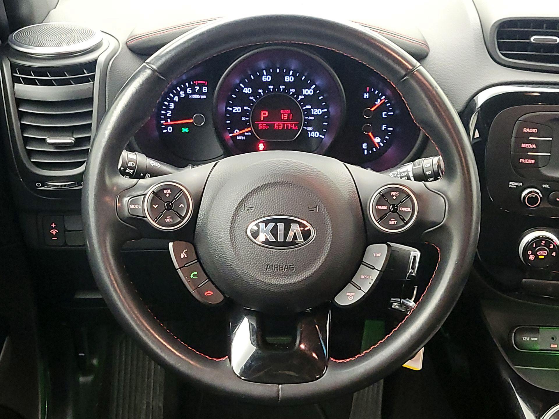 Thumbnail: 2016 Kia Soul - 10