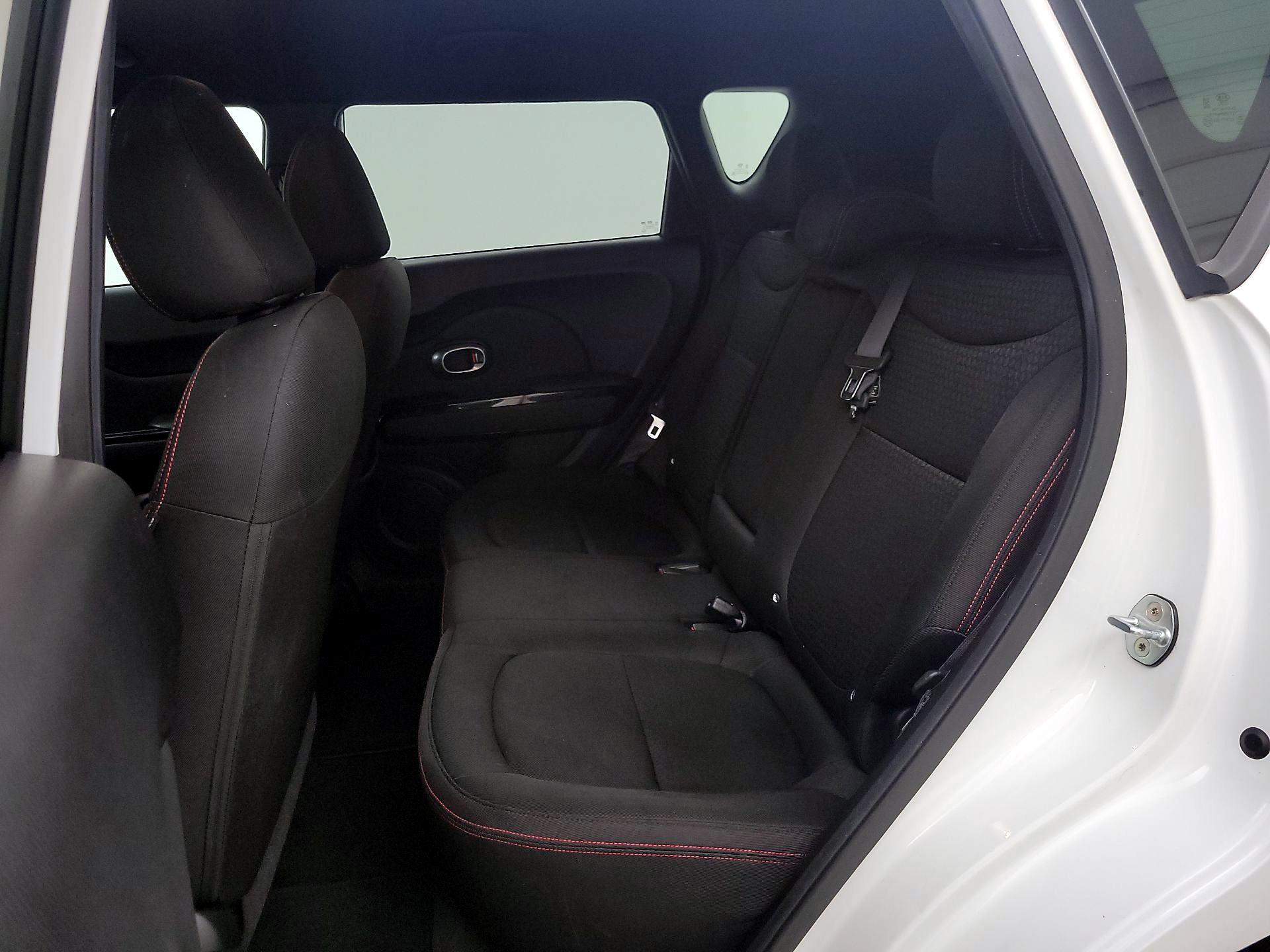 Thumbnail: 2016 Kia Soul - 19