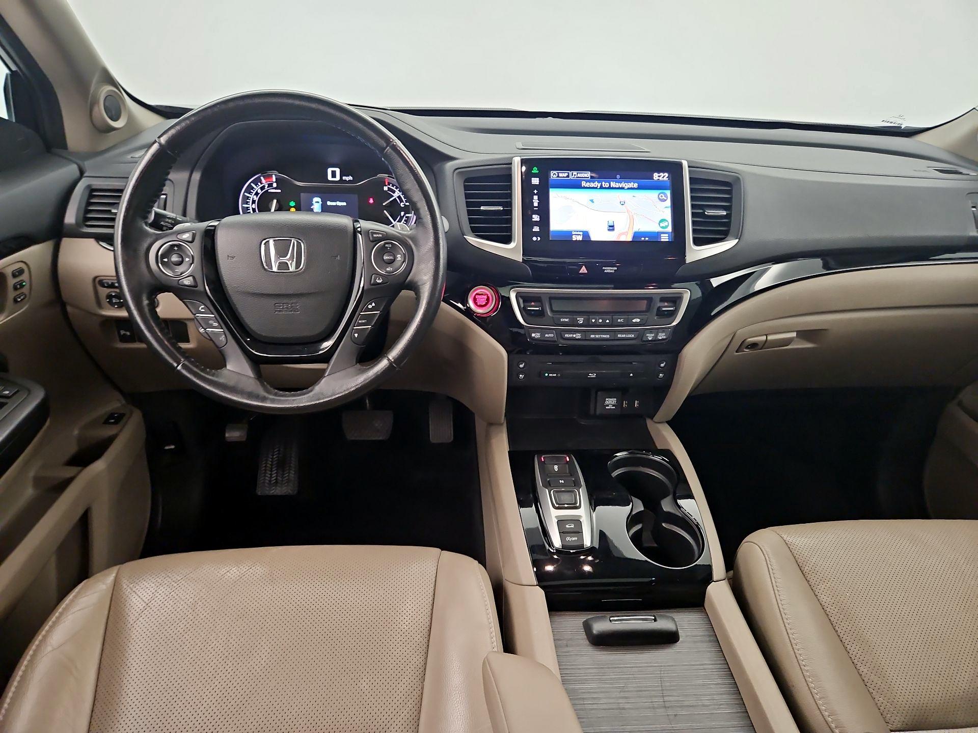 Thumbnail: 2016 Honda Pilot - 9