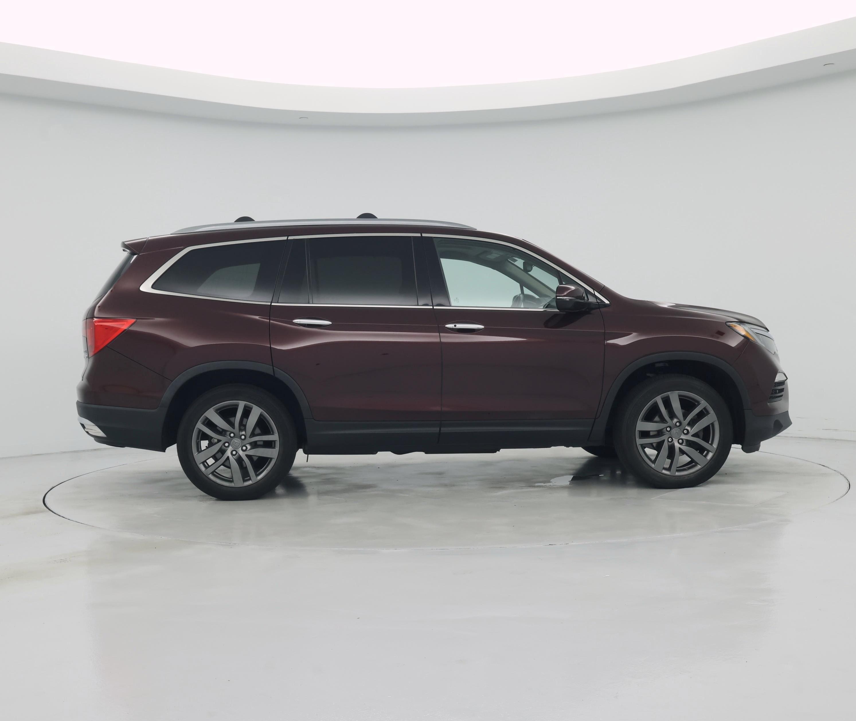 Thumbnail: 2016 Honda Pilot - 7