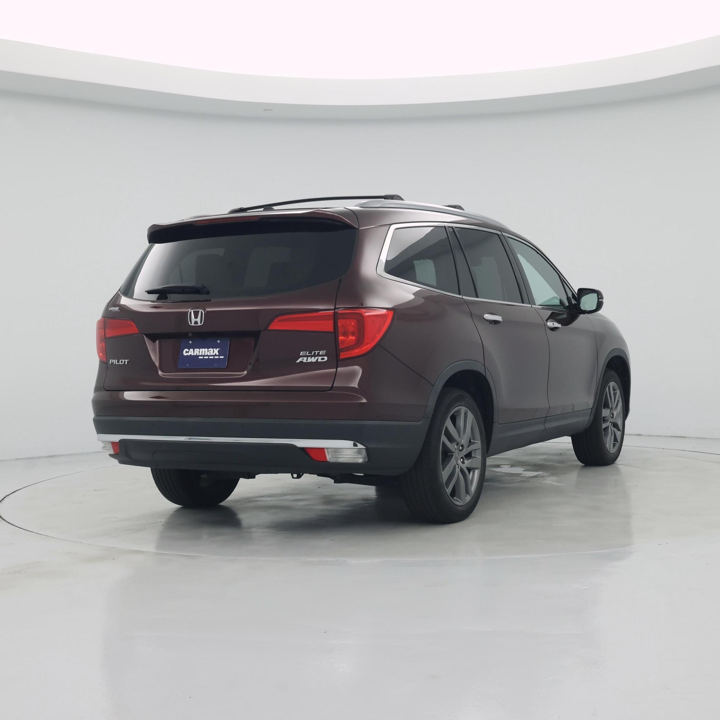 Thumbnail: 2016 Honda Pilot - 8