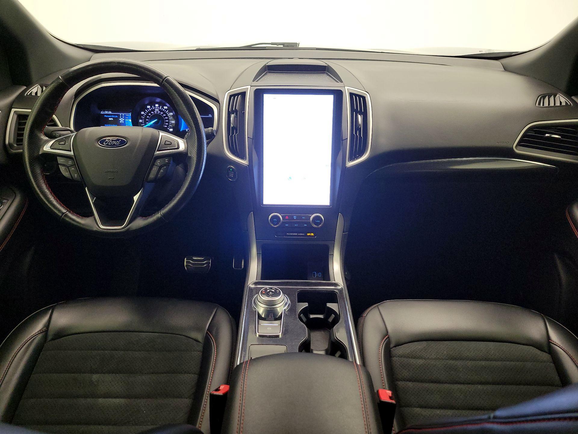 Thumbnail: 2021 Ford Edge - 9