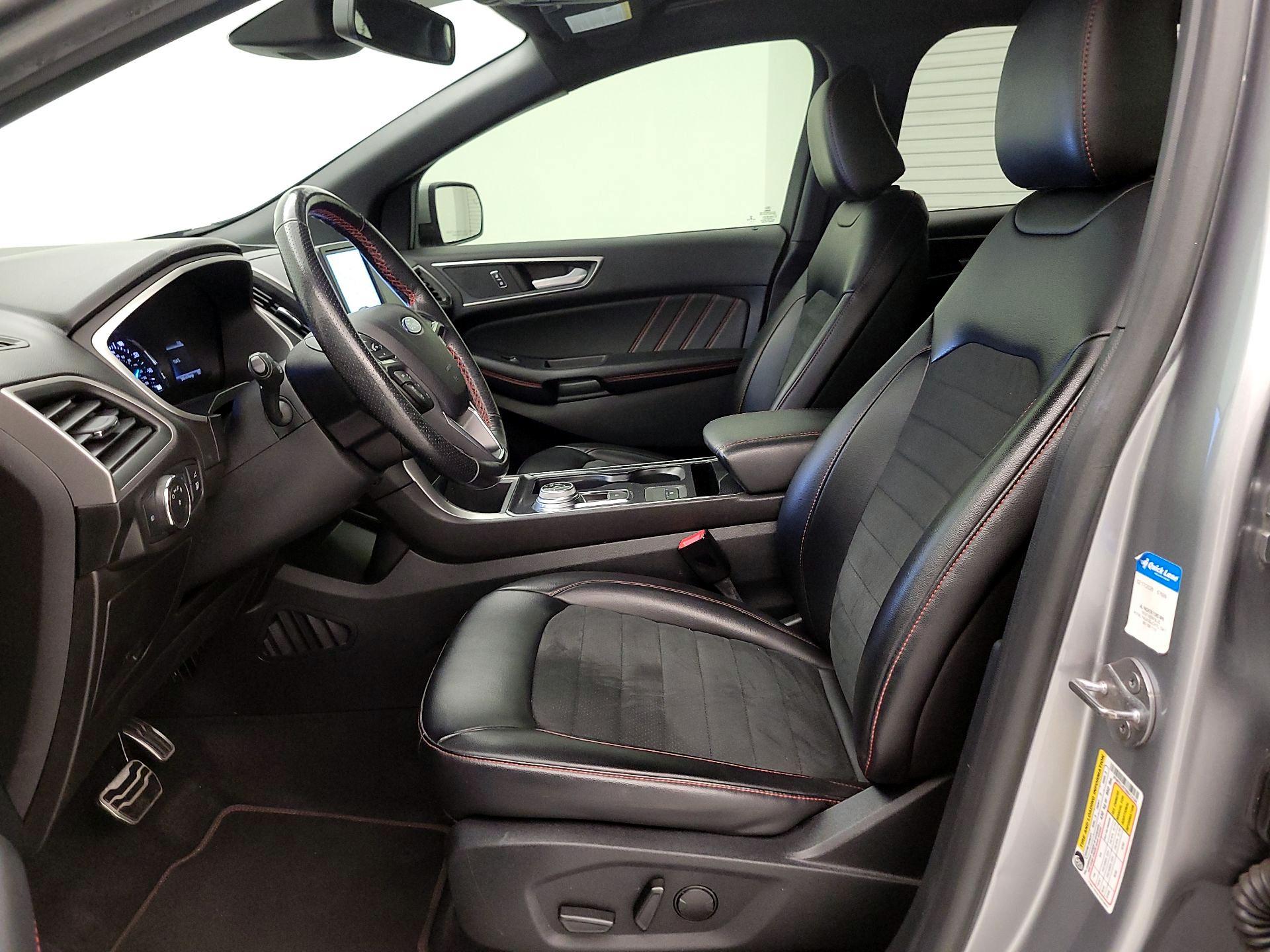Thumbnail: 2021 Ford Edge - 11