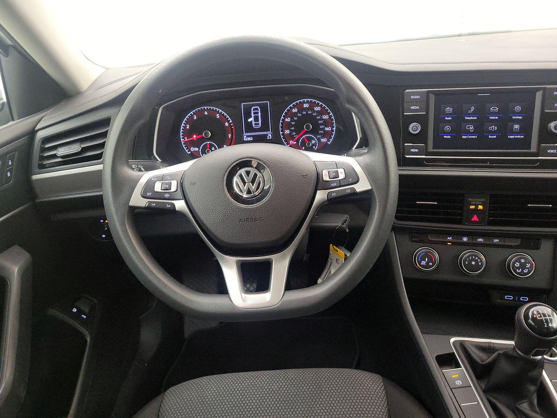Thumbnail: 2020 Volkswagen Jetta - 10