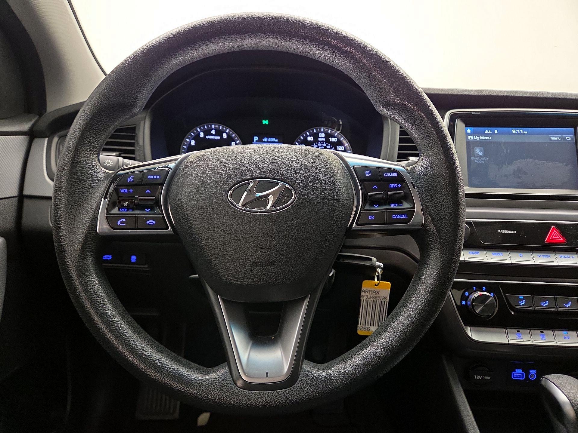 Thumbnail: 2018 Hyundai Sonata - 10