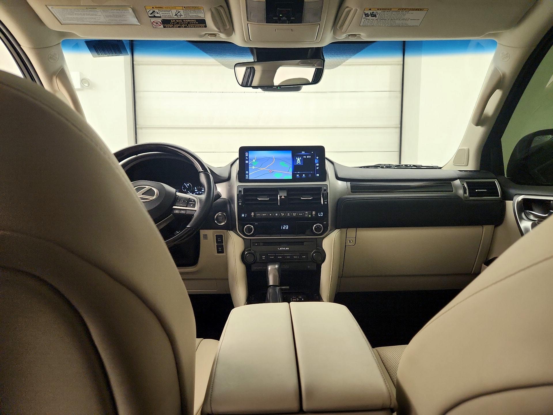 Thumbnail: 2022 Lexus GX - 9