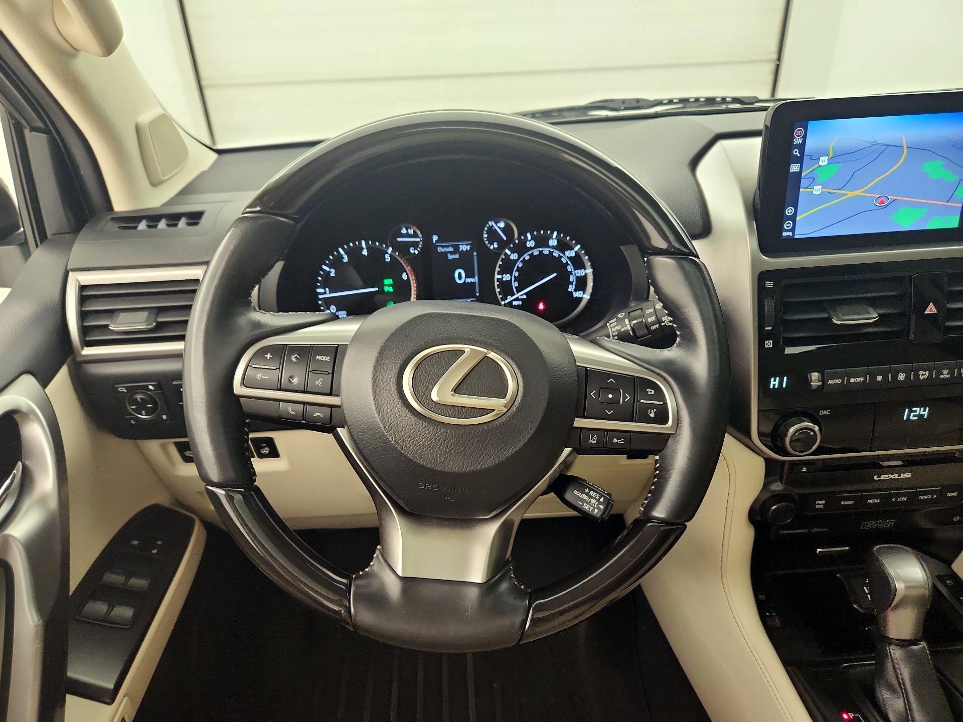Thumbnail: 2022 Lexus GX - 10