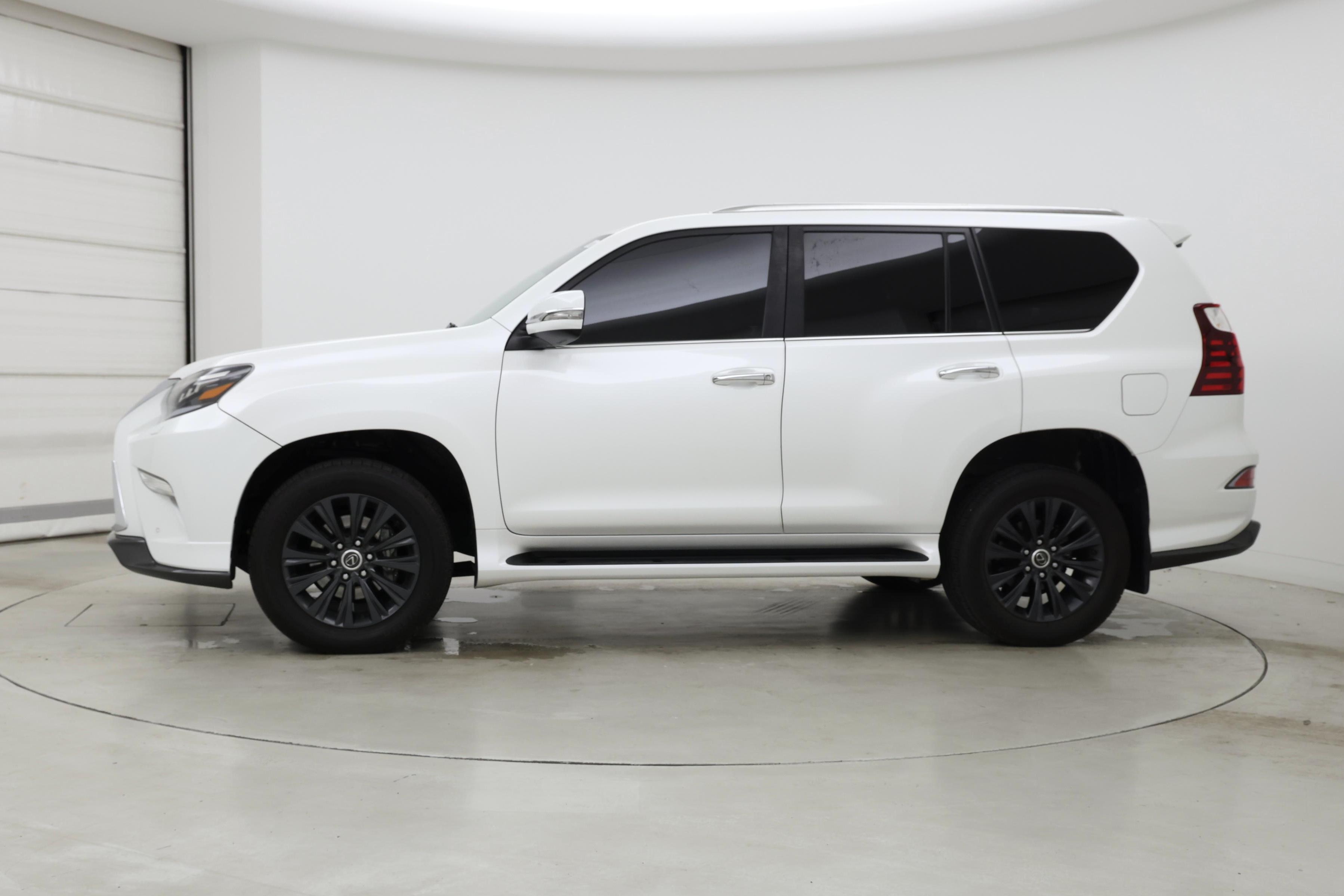 Thumbnail: 2022 Lexus GX - 3