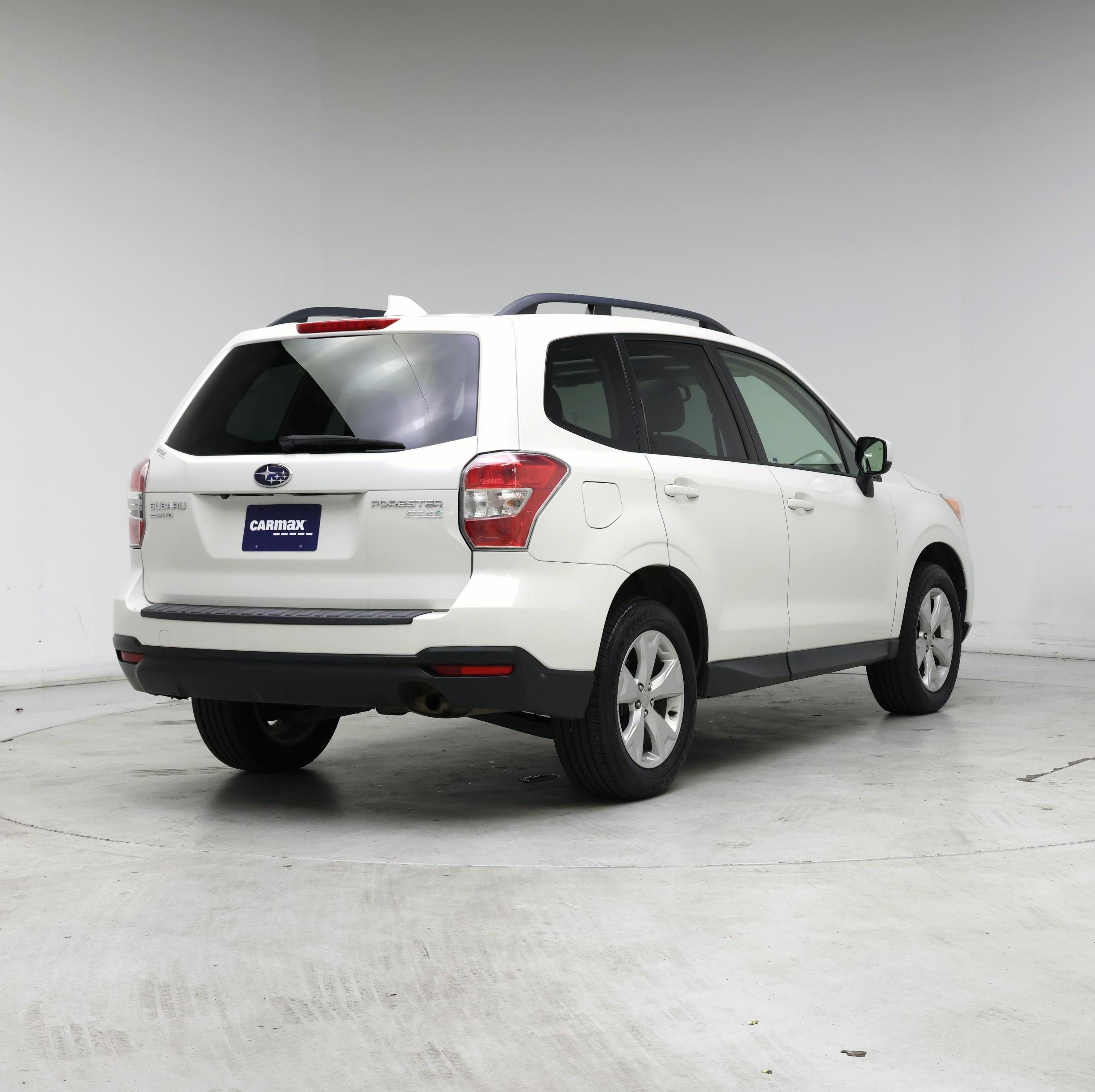 Thumbnail: 2016 Subaru Forester - 8