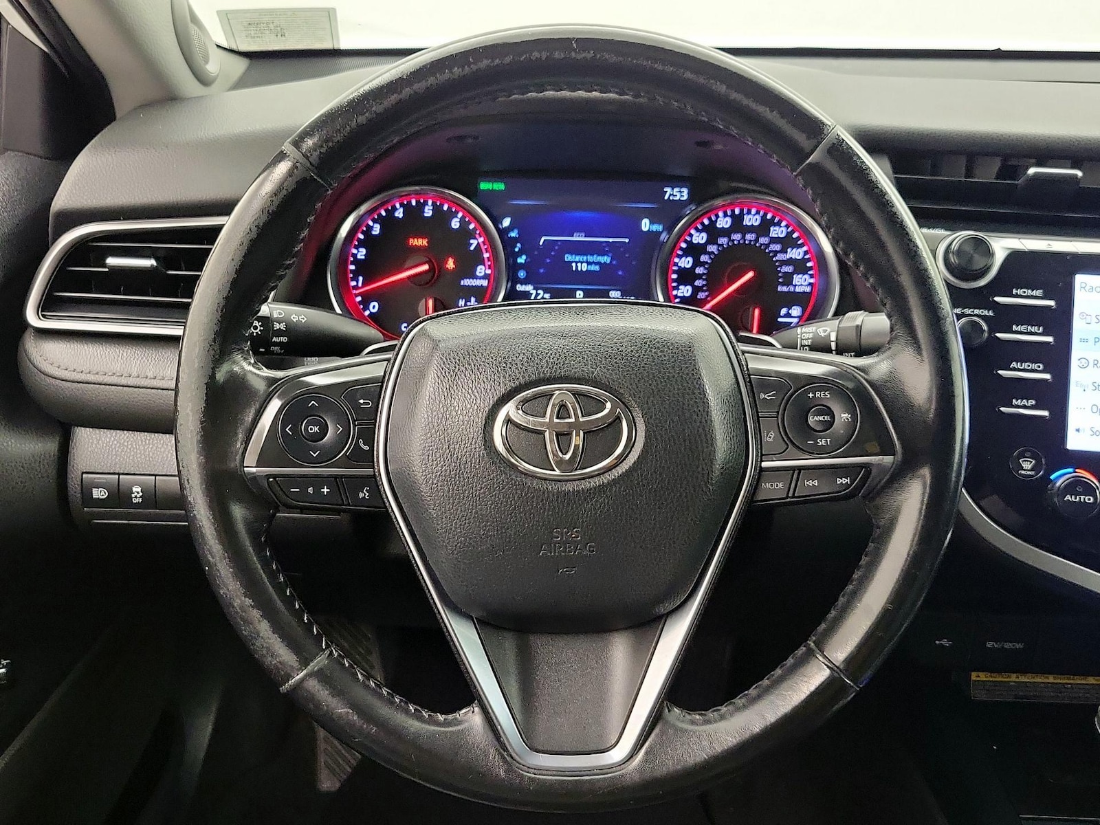 2020 Toyota Camry XSE - Photo 11