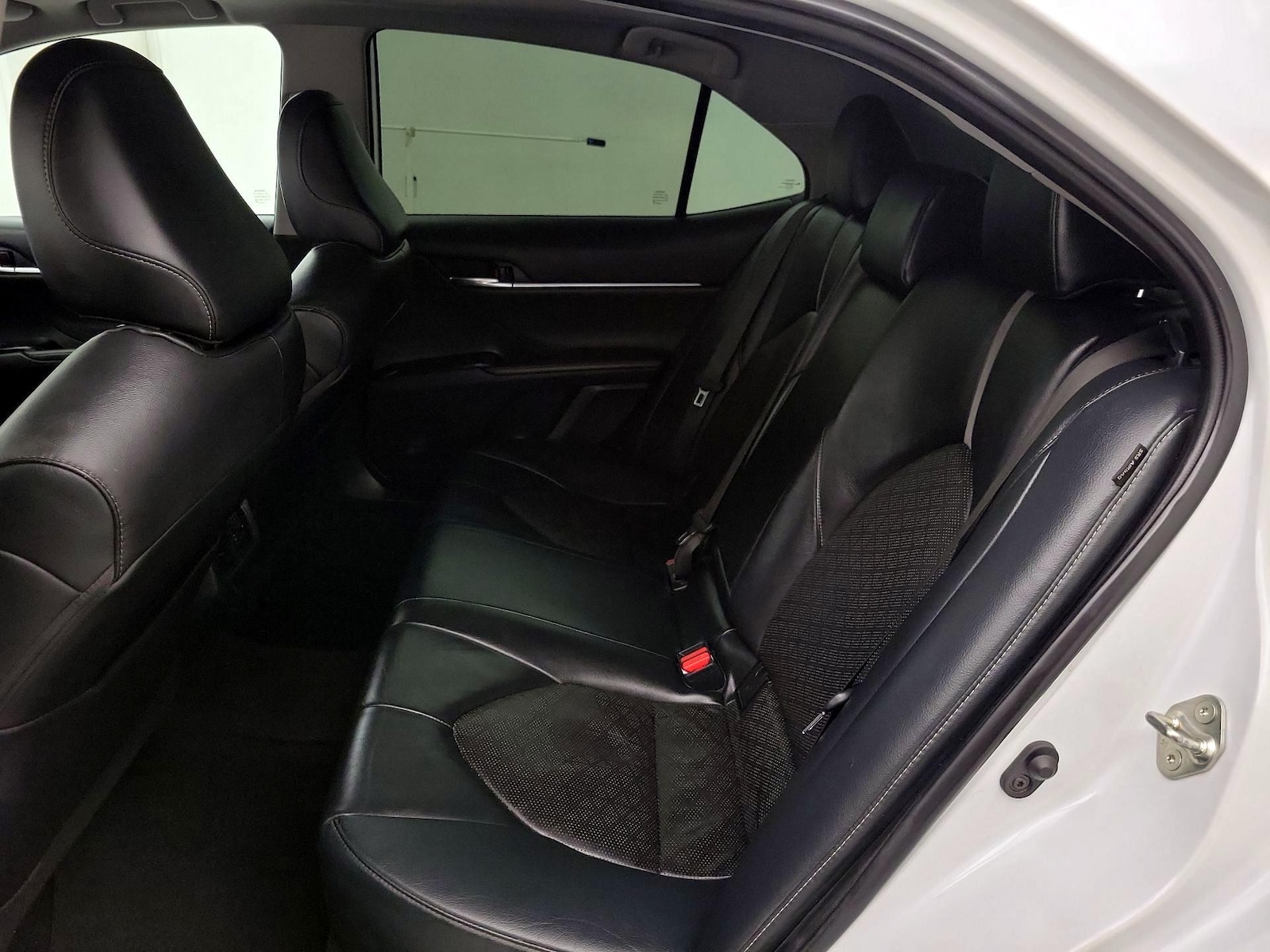 2020 Toyota Camry XSE - Photo 22