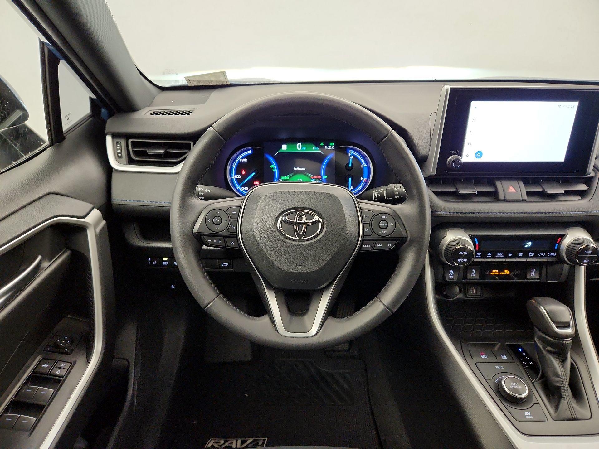 Thumbnail: 2023 Toyota RAV4 - 10