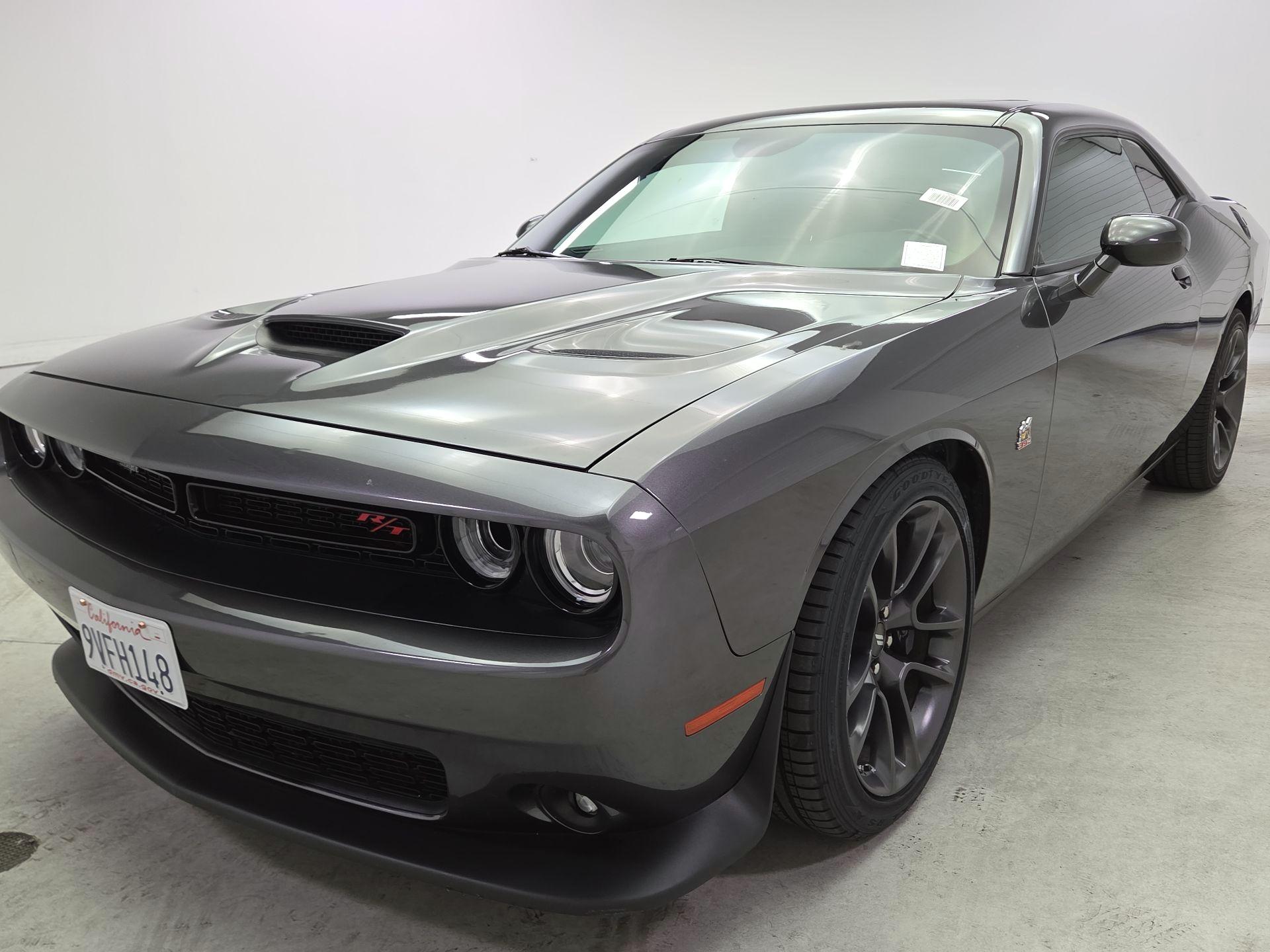Thumbnail: 2022 Dodge Challenger - 3