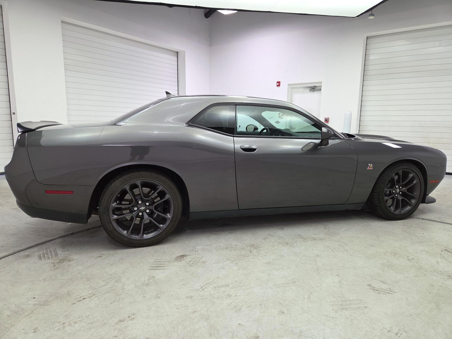 Thumbnail: 2022 Dodge Challenger - 4