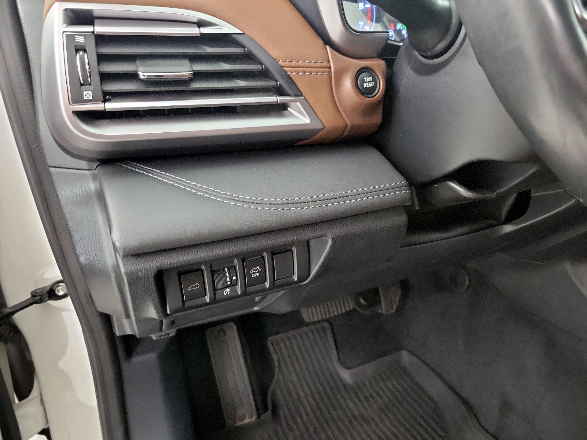Thumbnail: 2020 Subaru Outback - 13