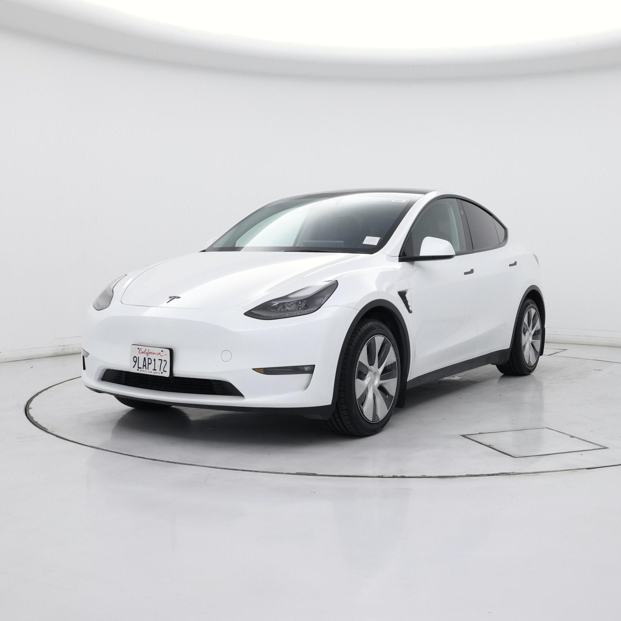 Thumbnail: 2024 Tesla Model Y - 4